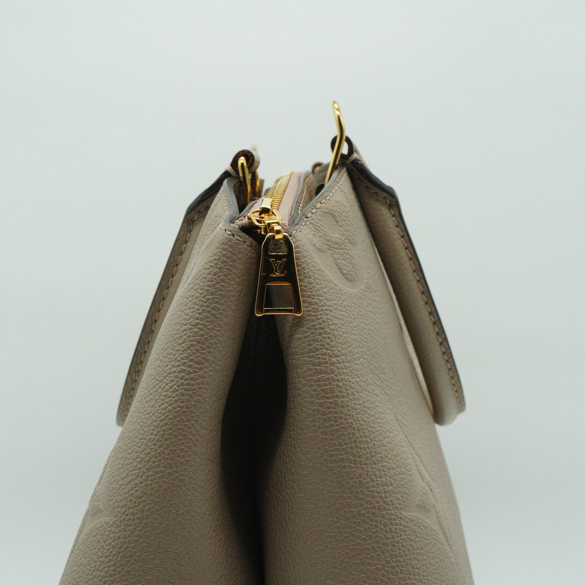 Louis Vuitton Grand Palais Medium Beige GHW