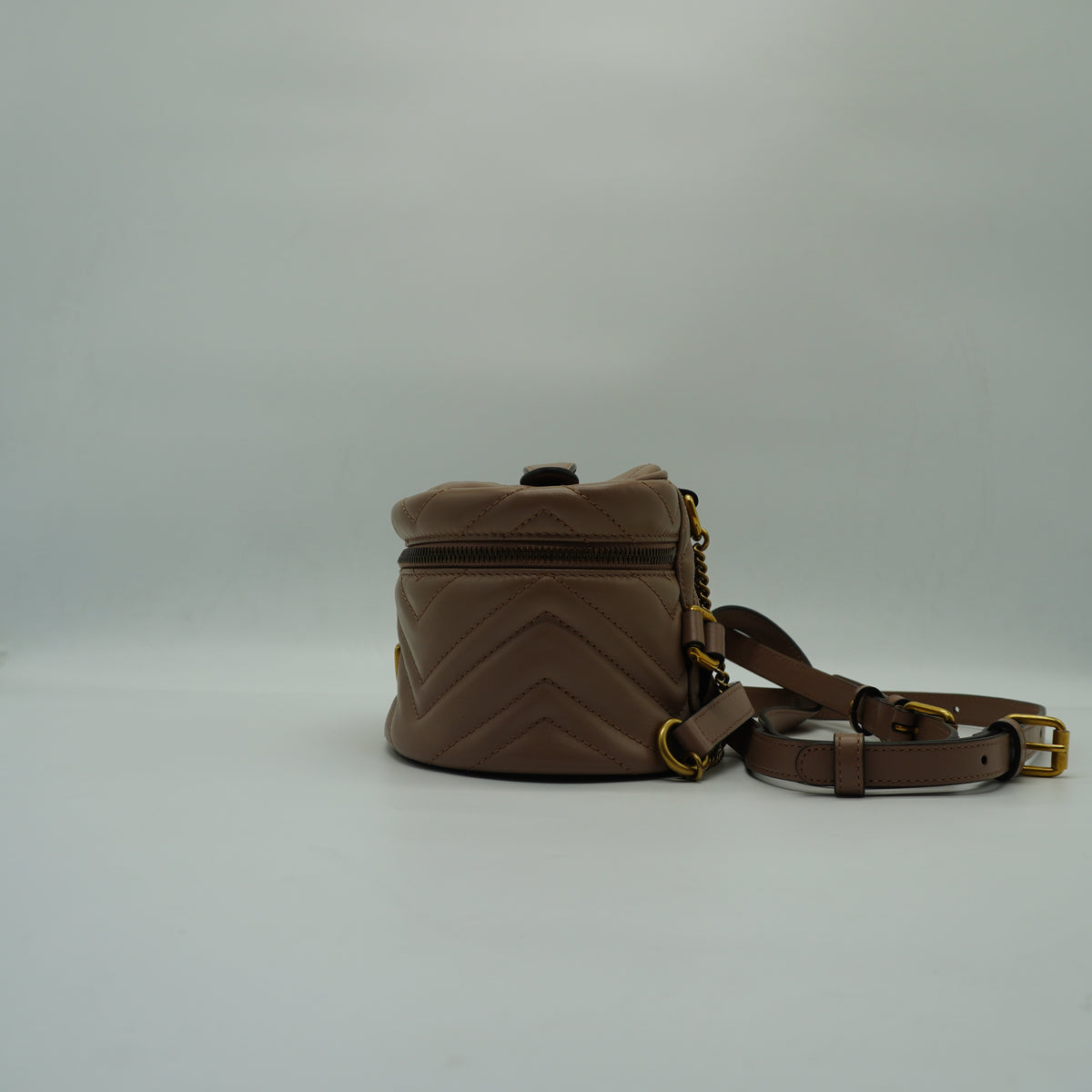 Gucci	Pre-Owned GG Marmont Vanity Matelasse Leather Backpack Mini beige GHW