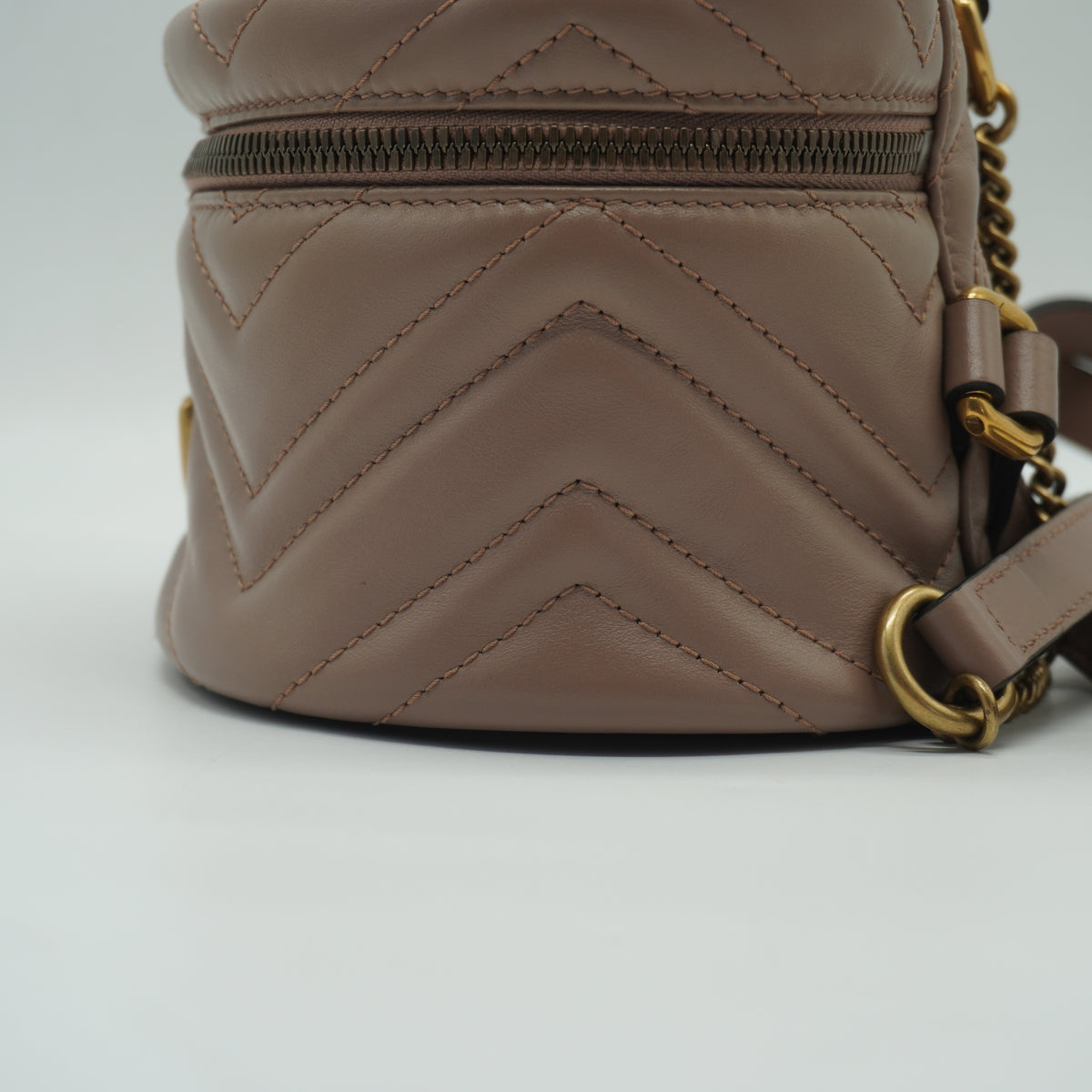Gucci	Pre-Owned GG Marmont Vanity Matelasse Leather Backpack Mini beige GHW