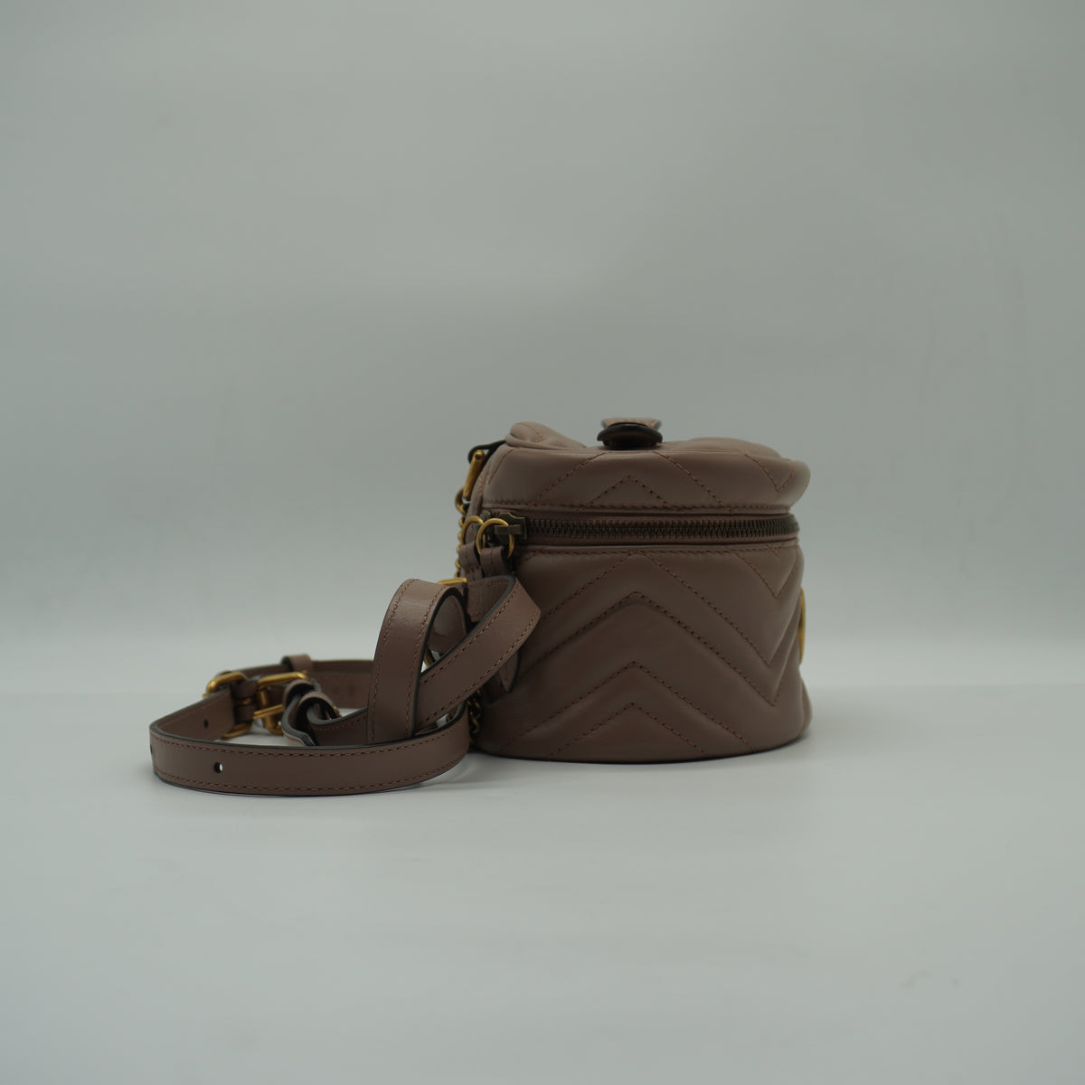Gucci	Pre-Owned GG Marmont Vanity Matelasse Leather Backpack Mini beige GHW