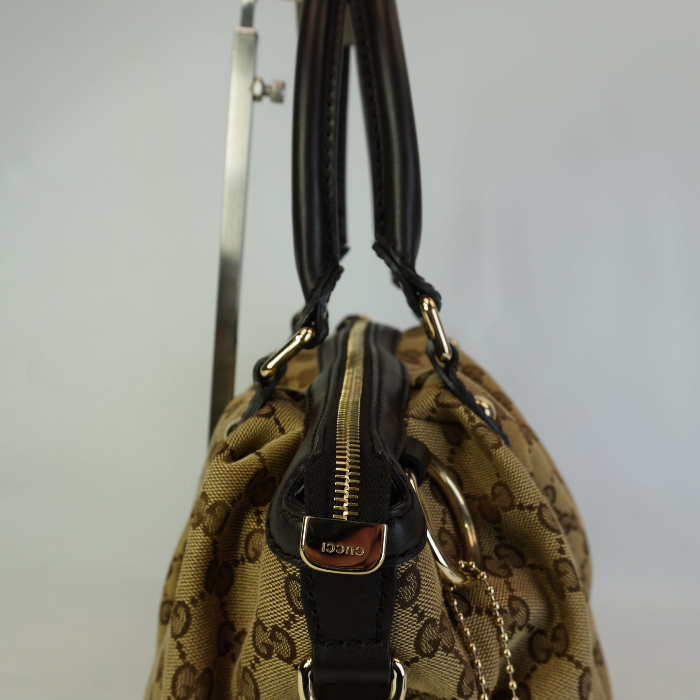 Gucci GG Sukey Zip Handbag GHW Medium