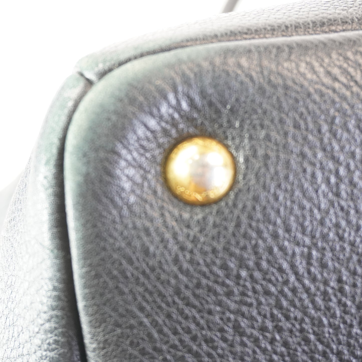 Prada Vitello Daino Tote Black