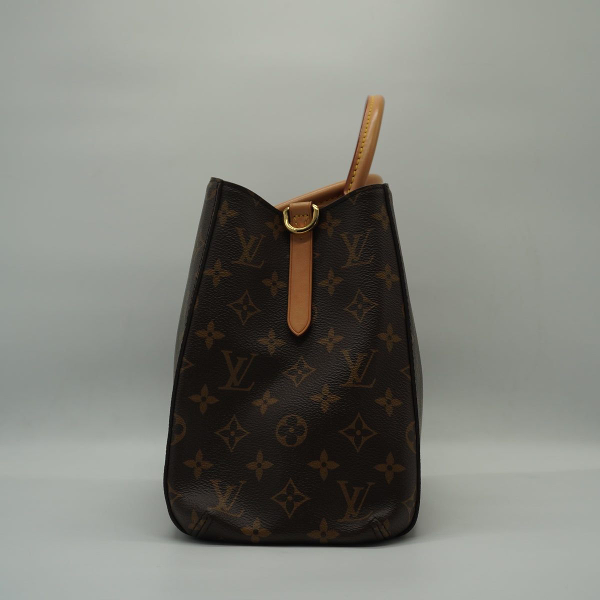 Louis Vuitton	Montaigne Monogram Canvas GHW Medium