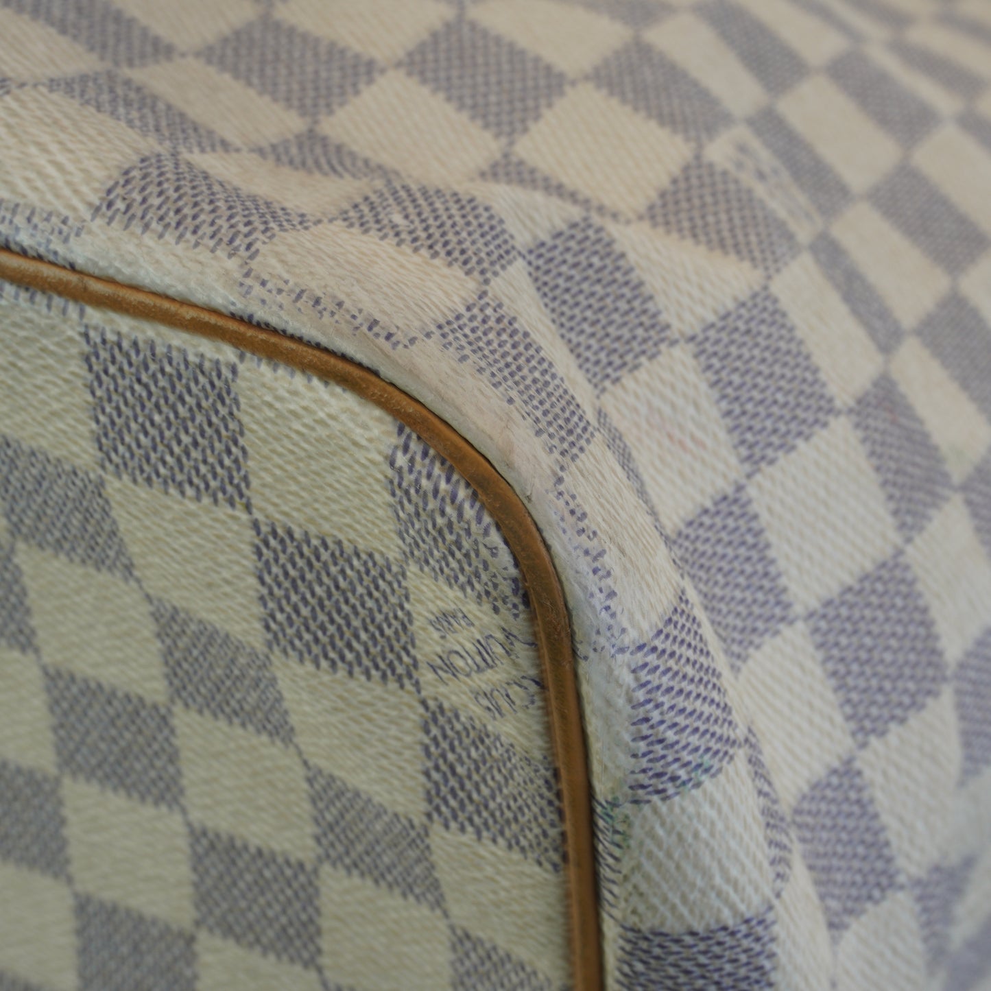 Louis Vuitton	Damier Azur Saleya Tote Bag GHW Large