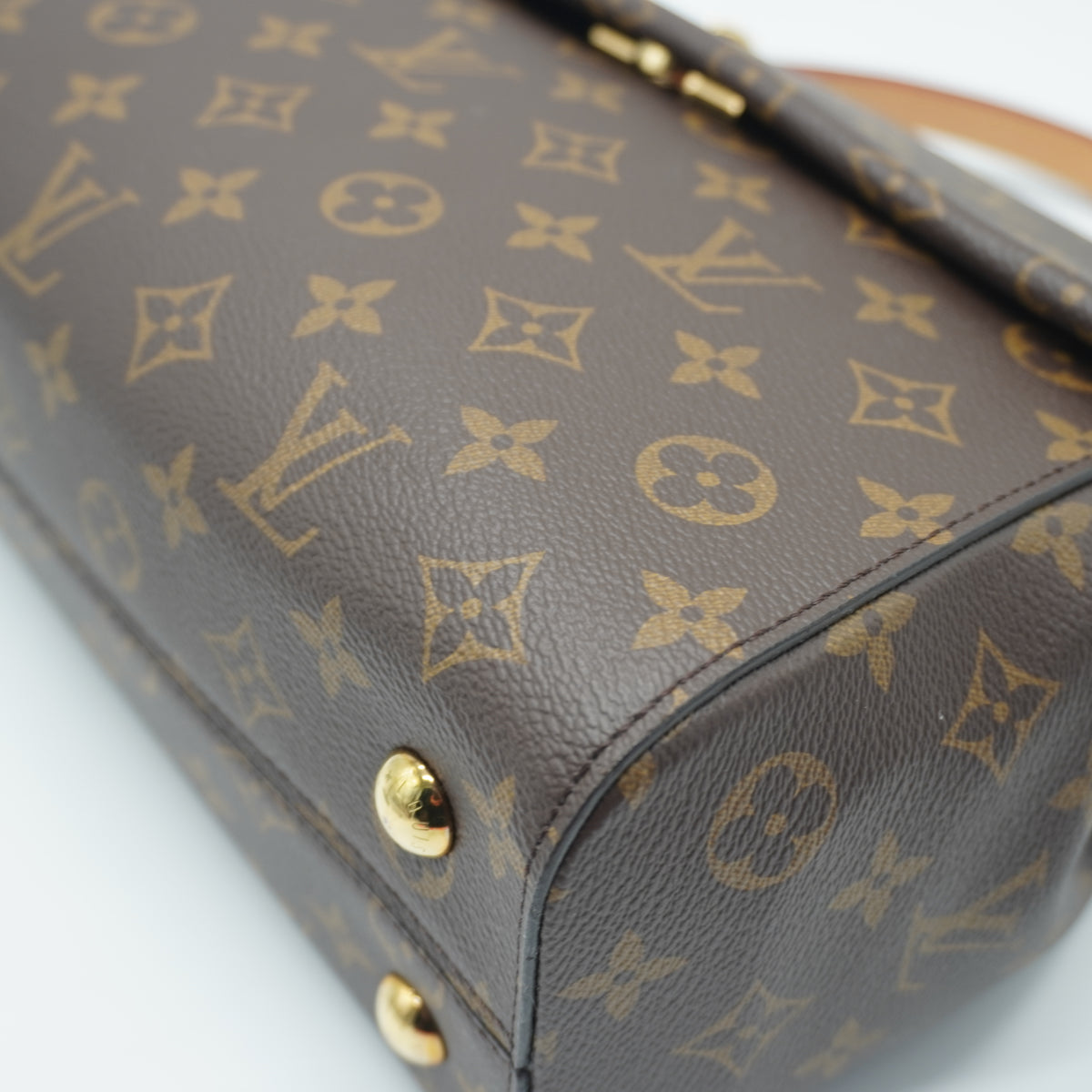 Louis Vuitton	Cluny MM Monogram Canvas GHW