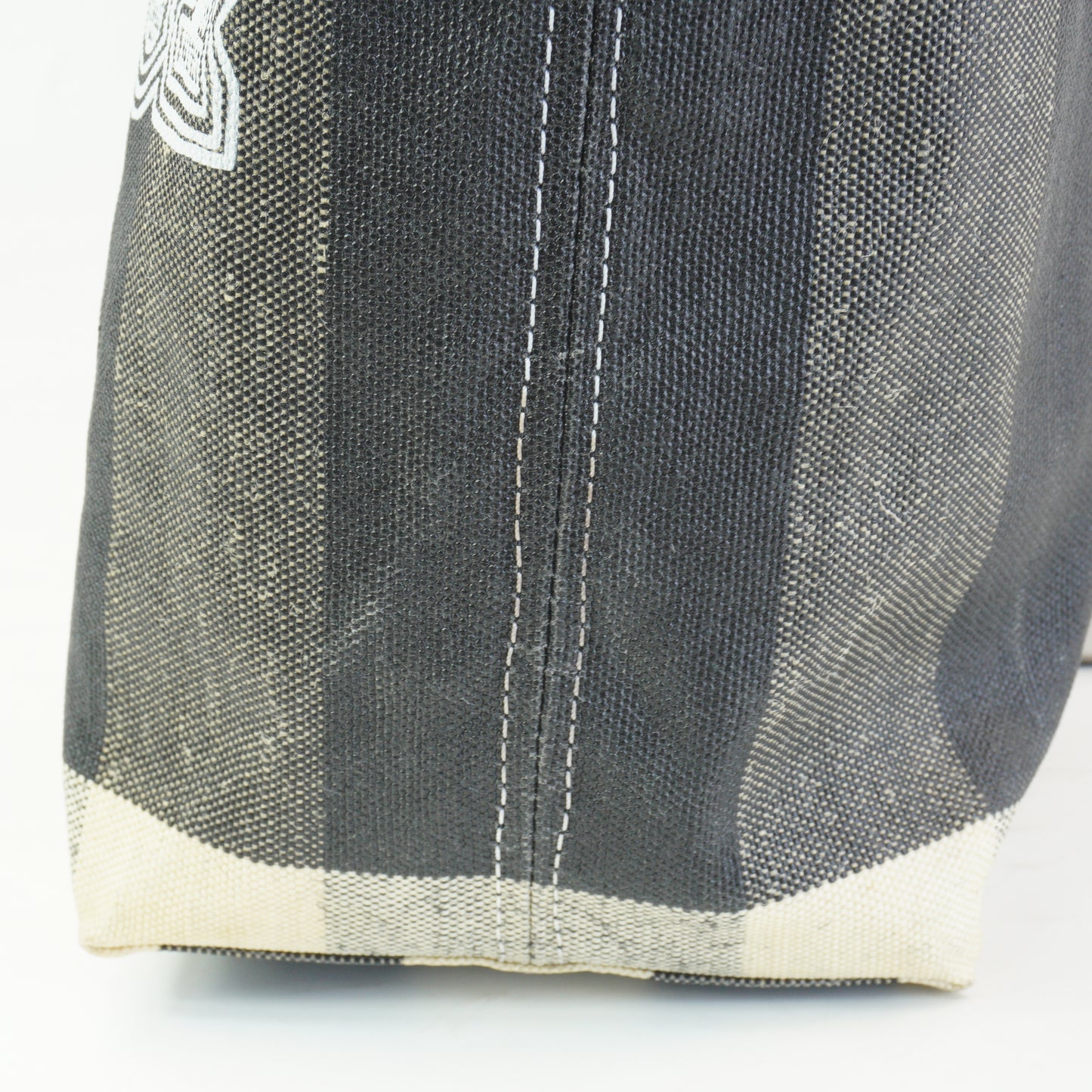 Burberry	Coated Canvas Tote Bag Large
