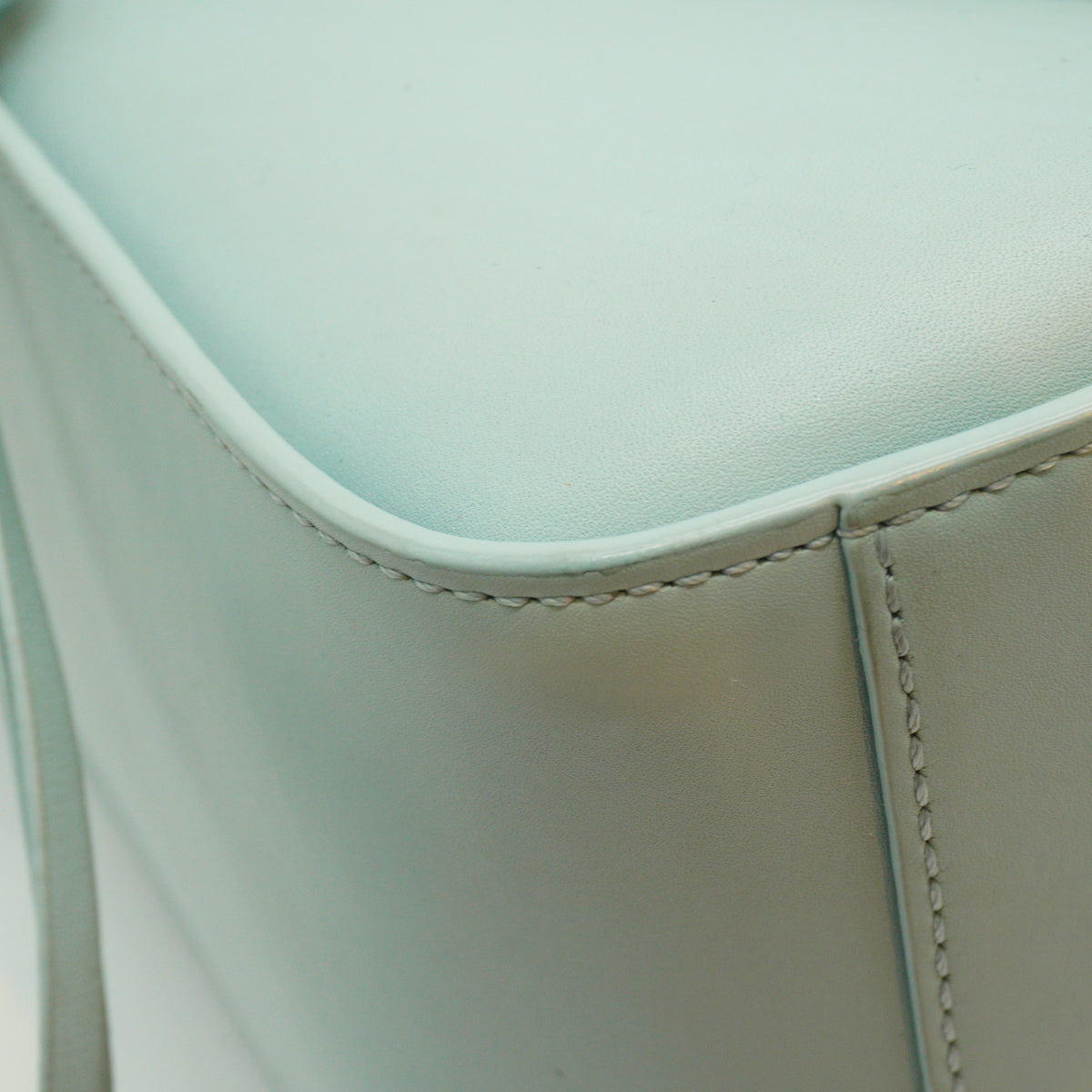 Loewe Hammock Compact Light Blue Small GHW