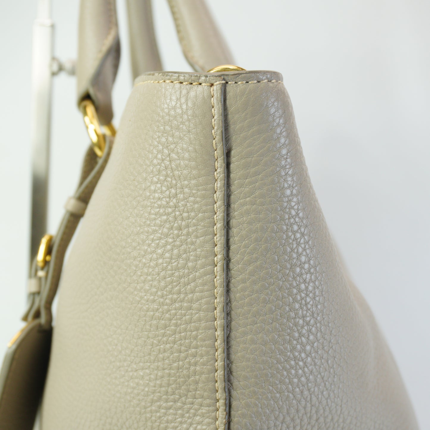 Prada Vitello Phoenix Leather Shopping Tote Bag Clay Gray Medium SHW