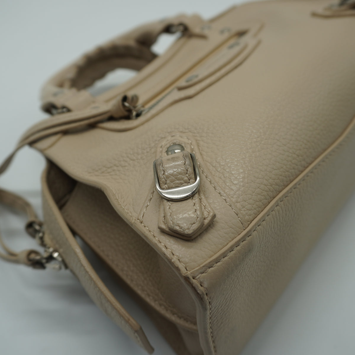 Balenciaga	Neo Classic City  mini beige SHW