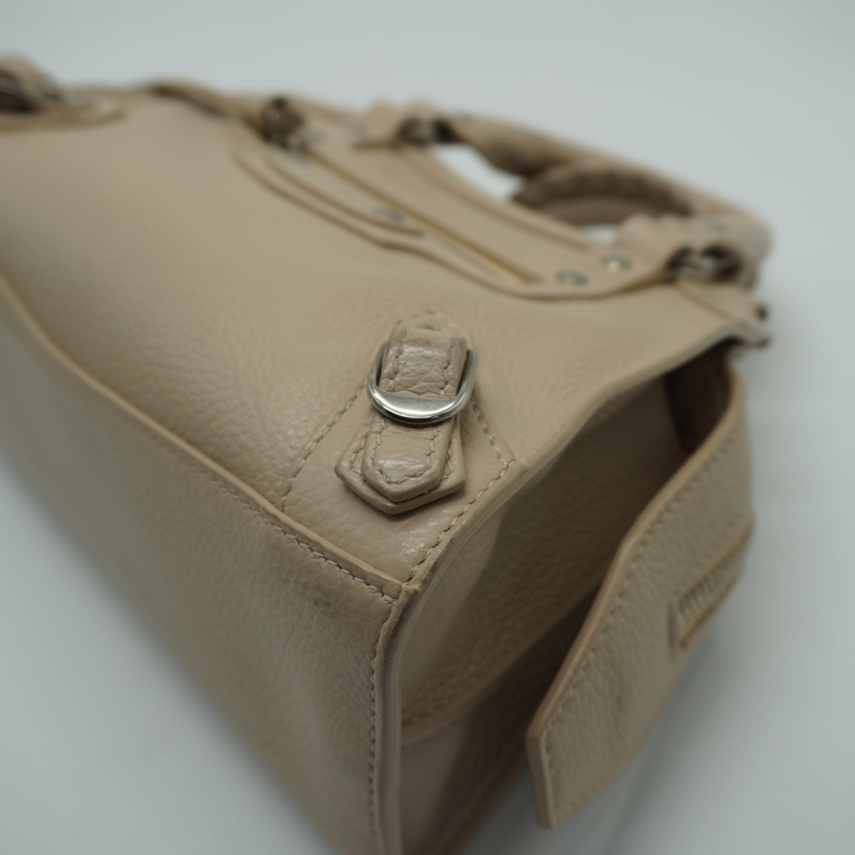 Balenciaga	Neo Classic City  mini beige SHW
