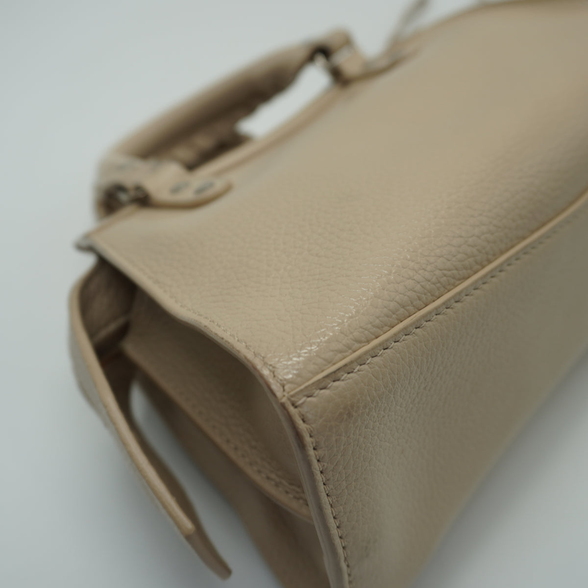 Balenciaga	Neo Classic City  mini beige SHW