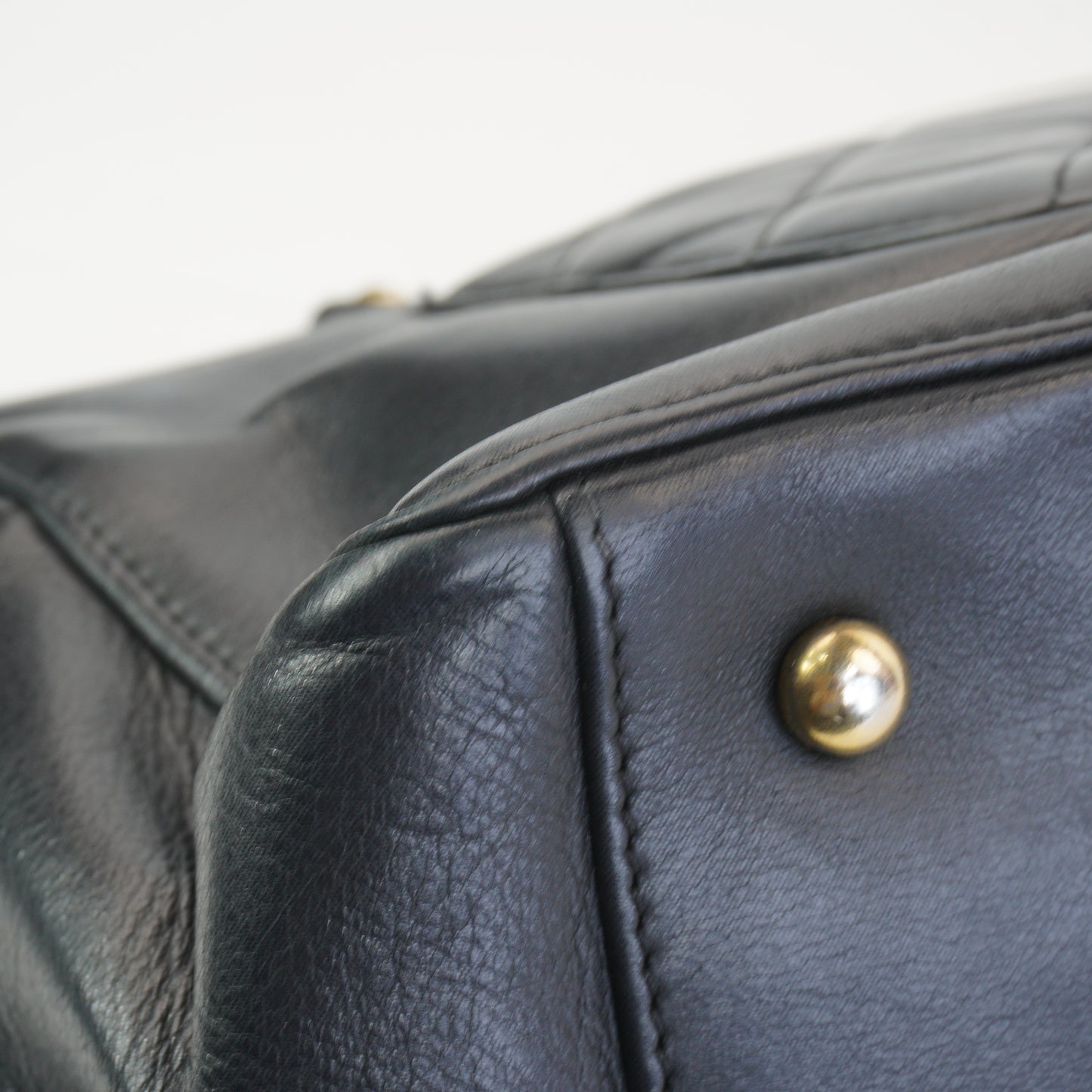 Chanel Matelasse Lambskin Shoulder Bag GHW Medium