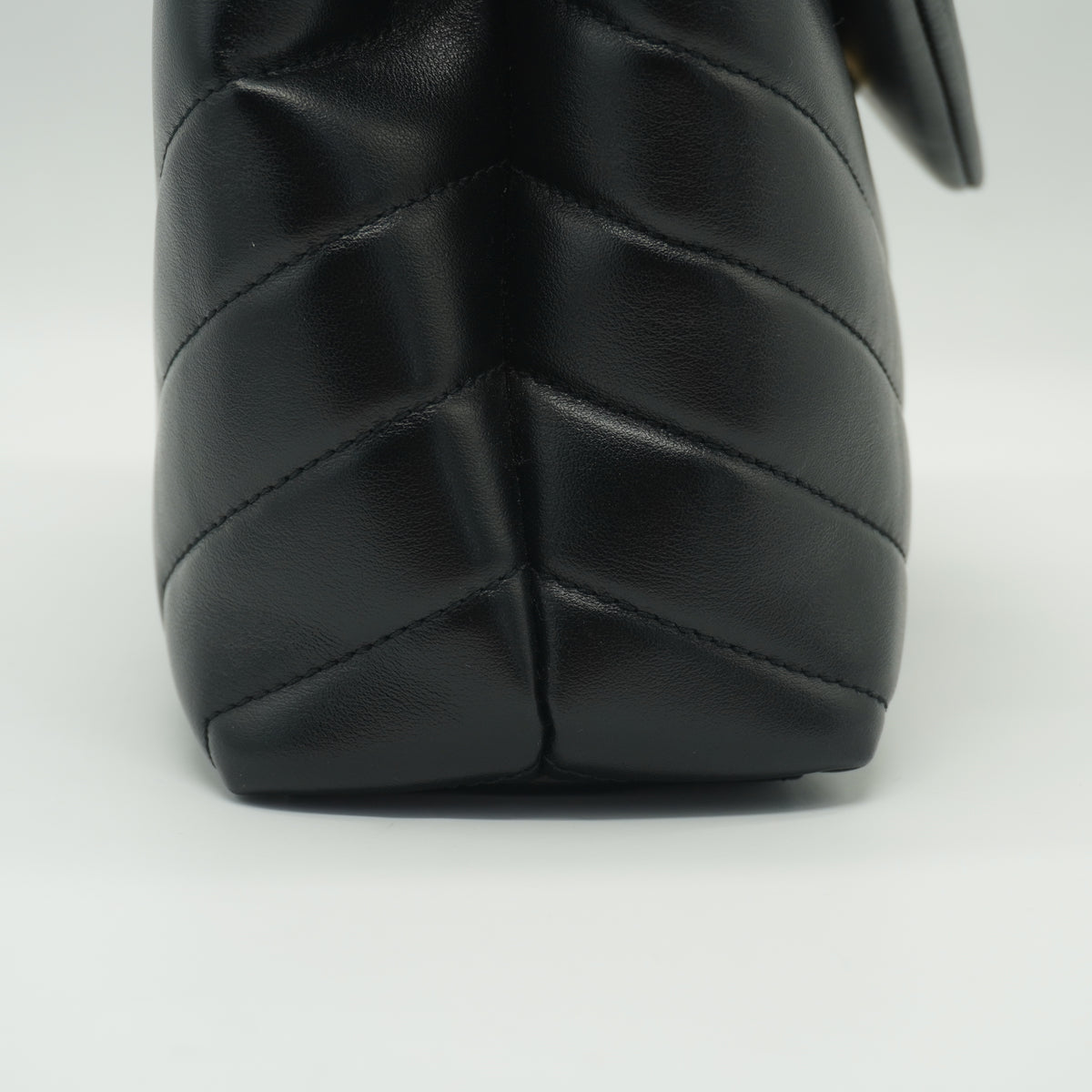 YSL	Lou Lou Shoulder Black Bag Small GHW