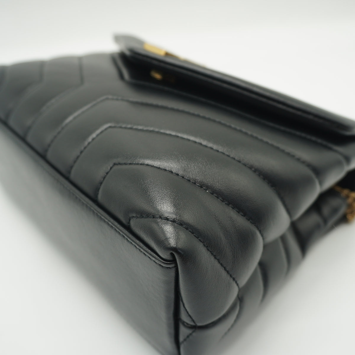 YSL	Lou Lou Shoulder Black Bag Small GHW