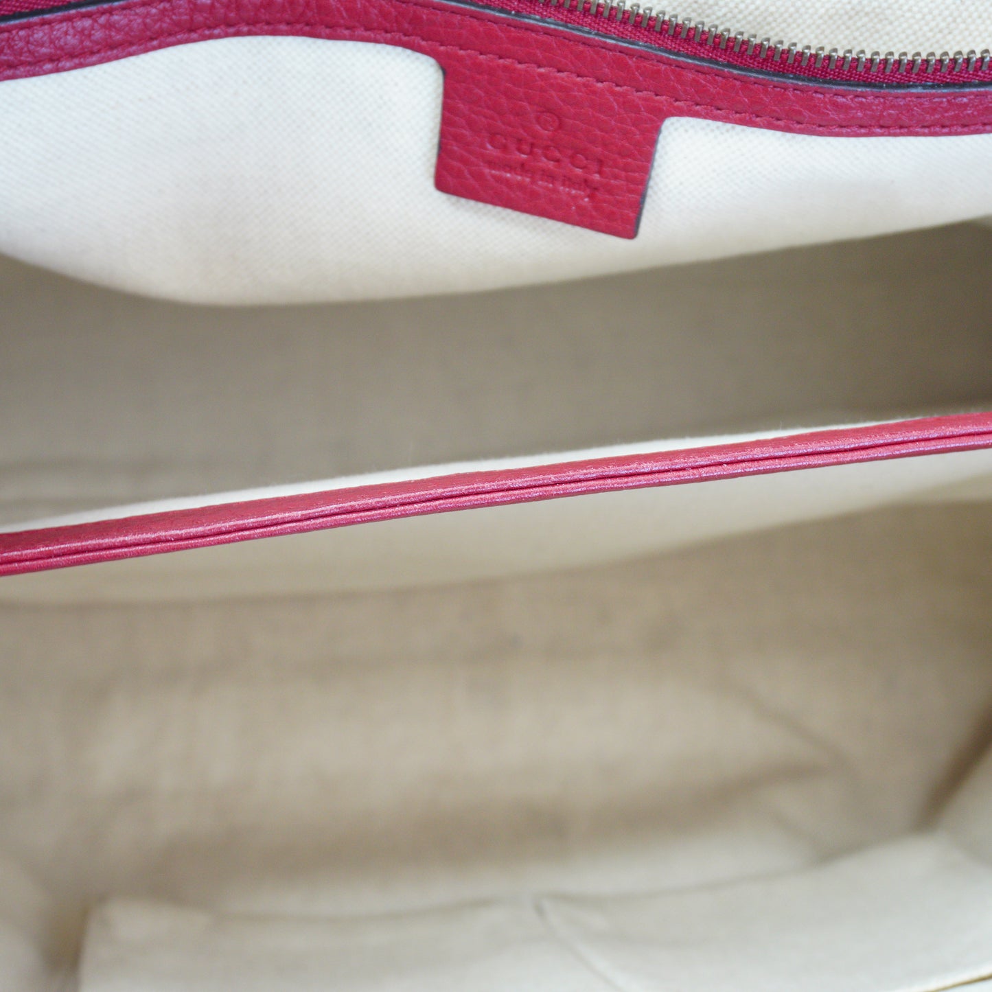 Gucci GG Leather Shoulder Bag Large Red GHW