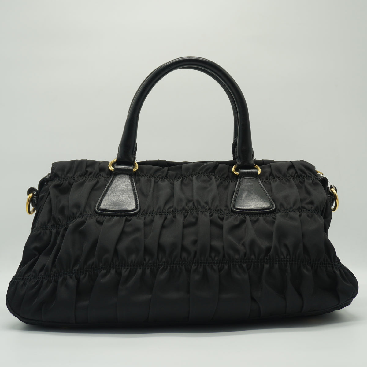 Prada	Gaufre Tessuto Medium Black GHW