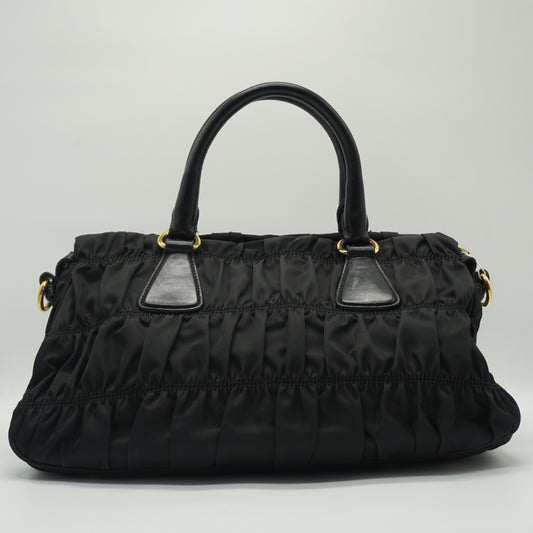 Prada	Gaufre Tessuto Medium Black GHW