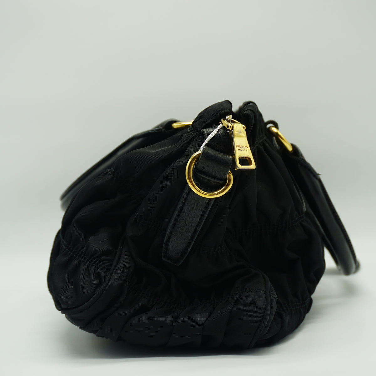 Prada	Gaufre Tessuto Medium Black GHW