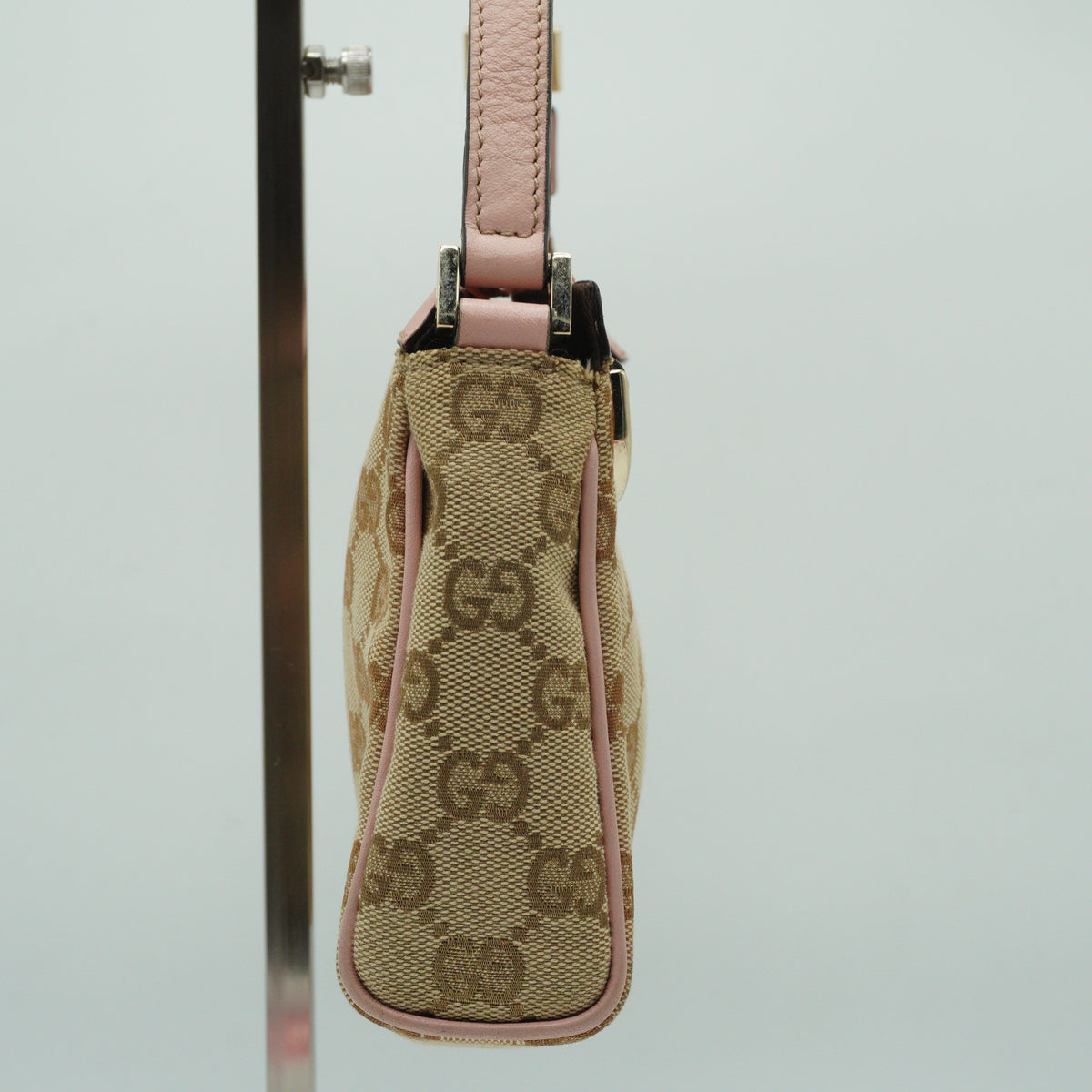 Gucci GG SUpreme Pochette GHW