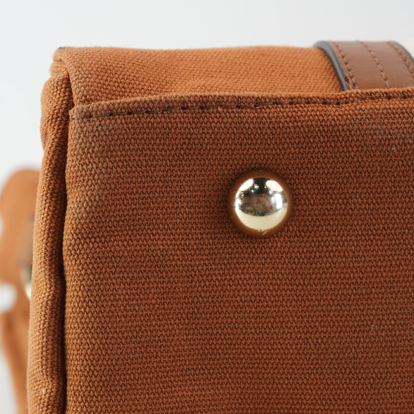 Chloe	Logo Changing Bag