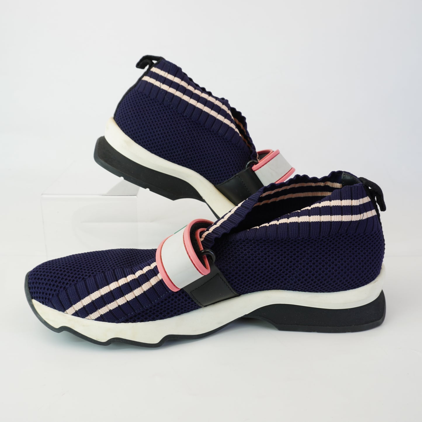 Fendi Sneakers 38