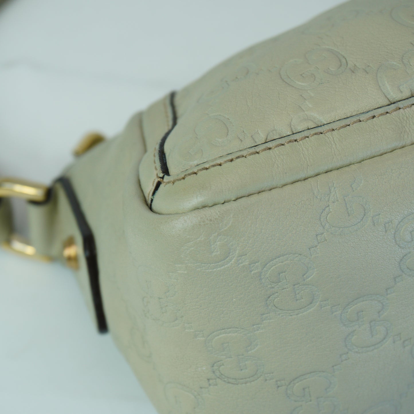 Gucci Abbey D-Ring Pochette Ivory Small GHW