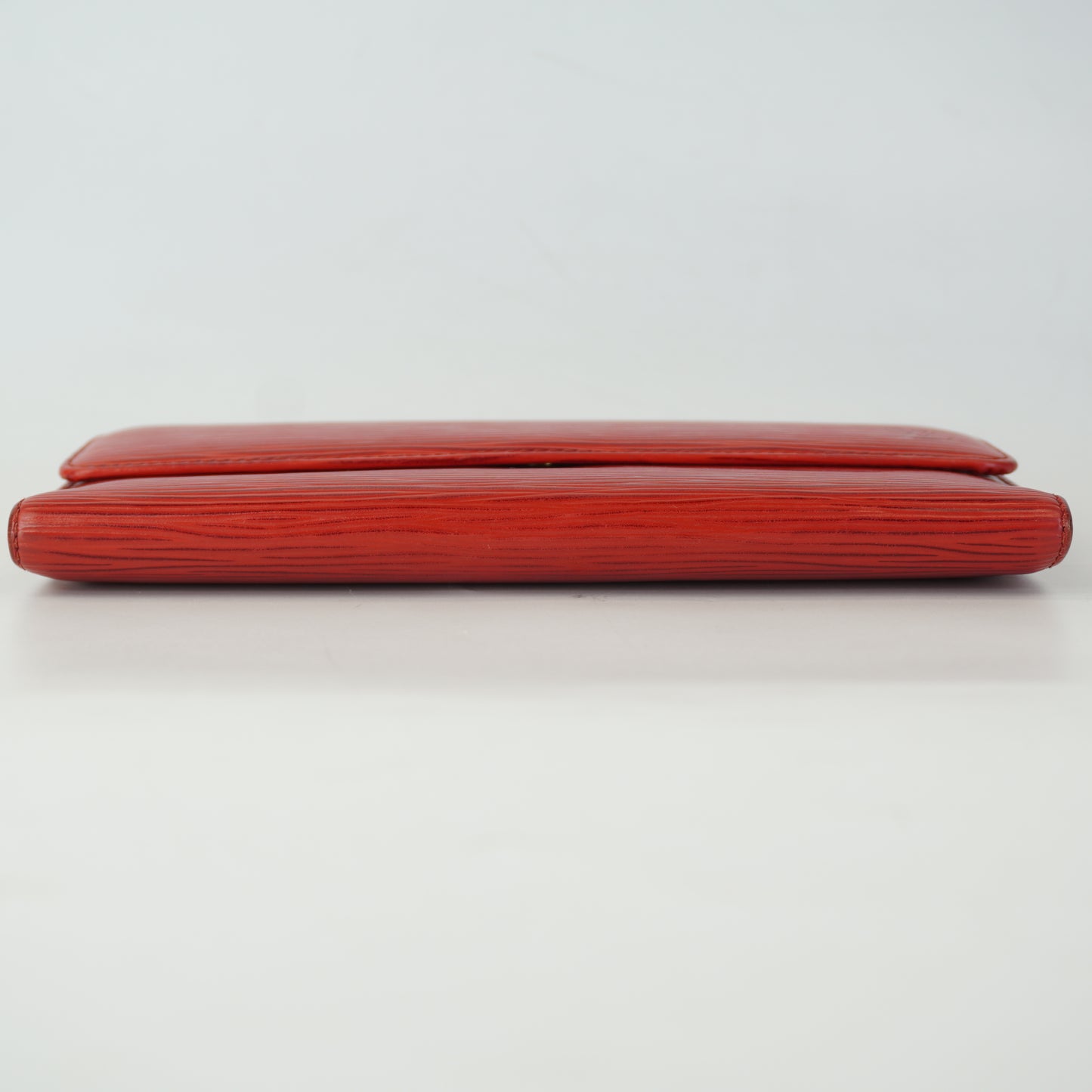 Louis Vuitton	Epi Wallet Red
