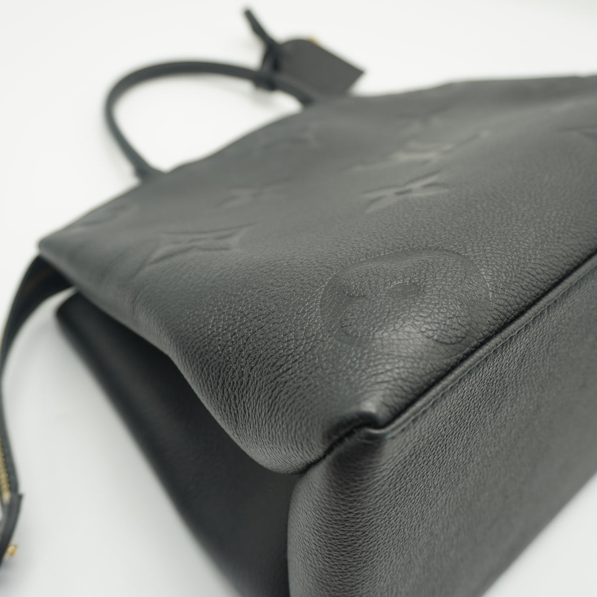 Louis Vuitton	Grand Palais MM Black GHW