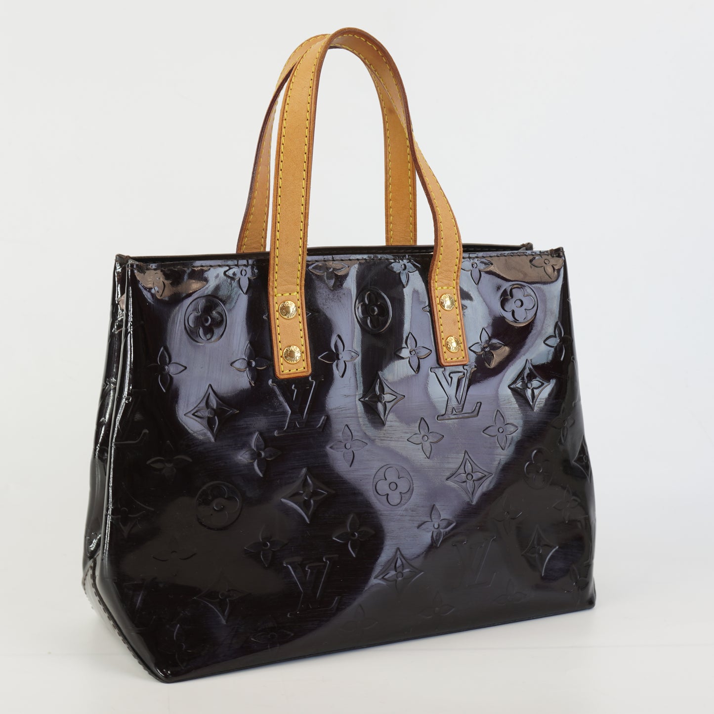 Louis Vuitton	Vernis Handbag
