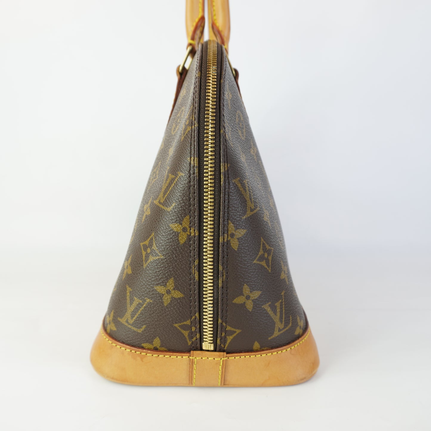 Louis Vuitton	Alma PM Monogram Canvas GHW Medium