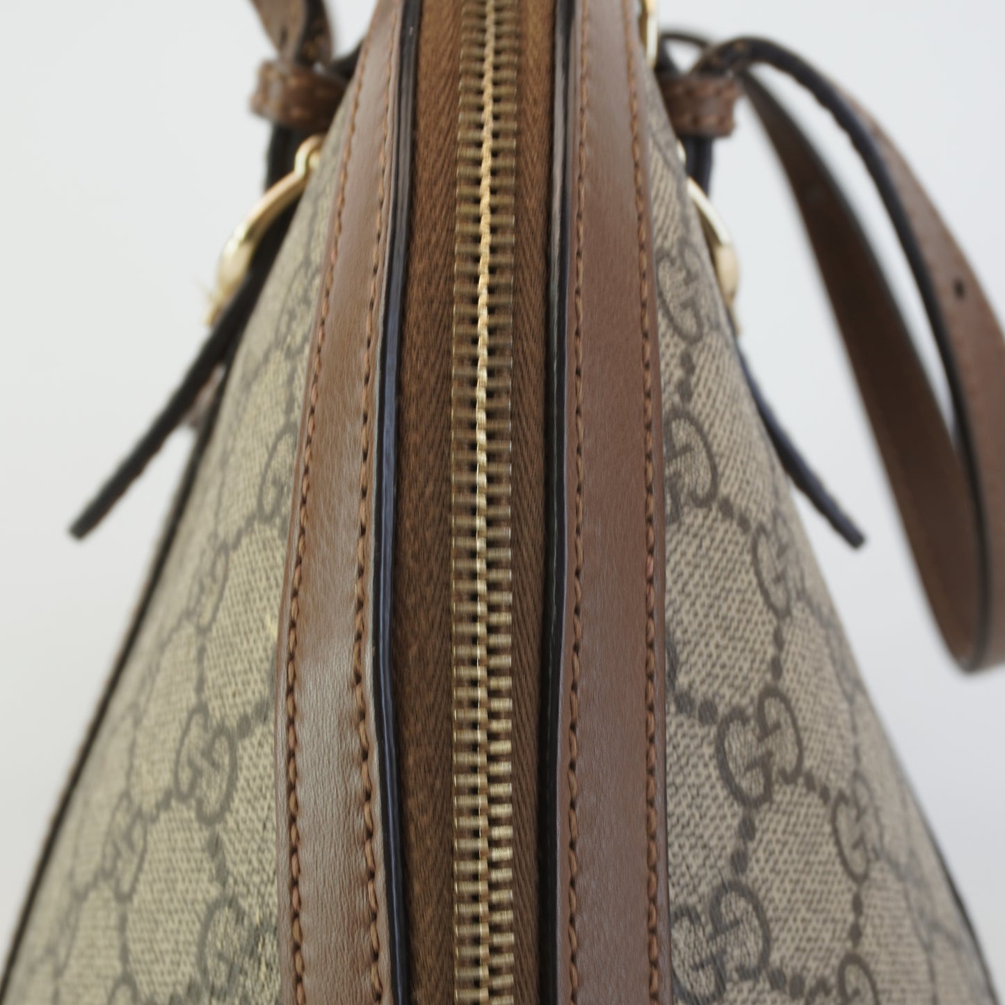 Gucci 2-way