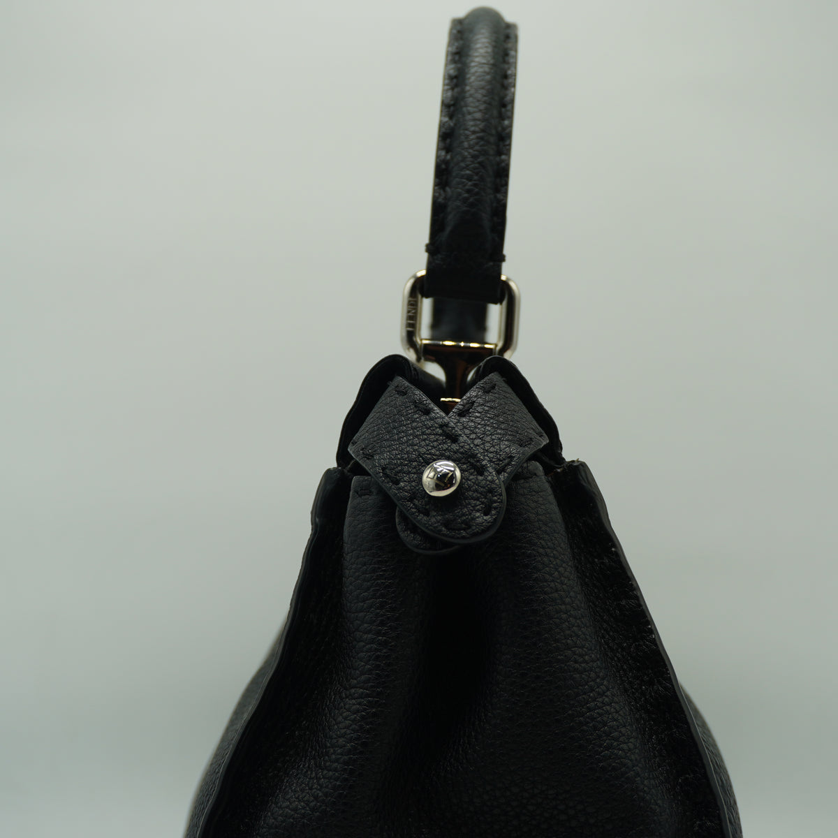 Fendi	Peekaboo Black Medium GHW