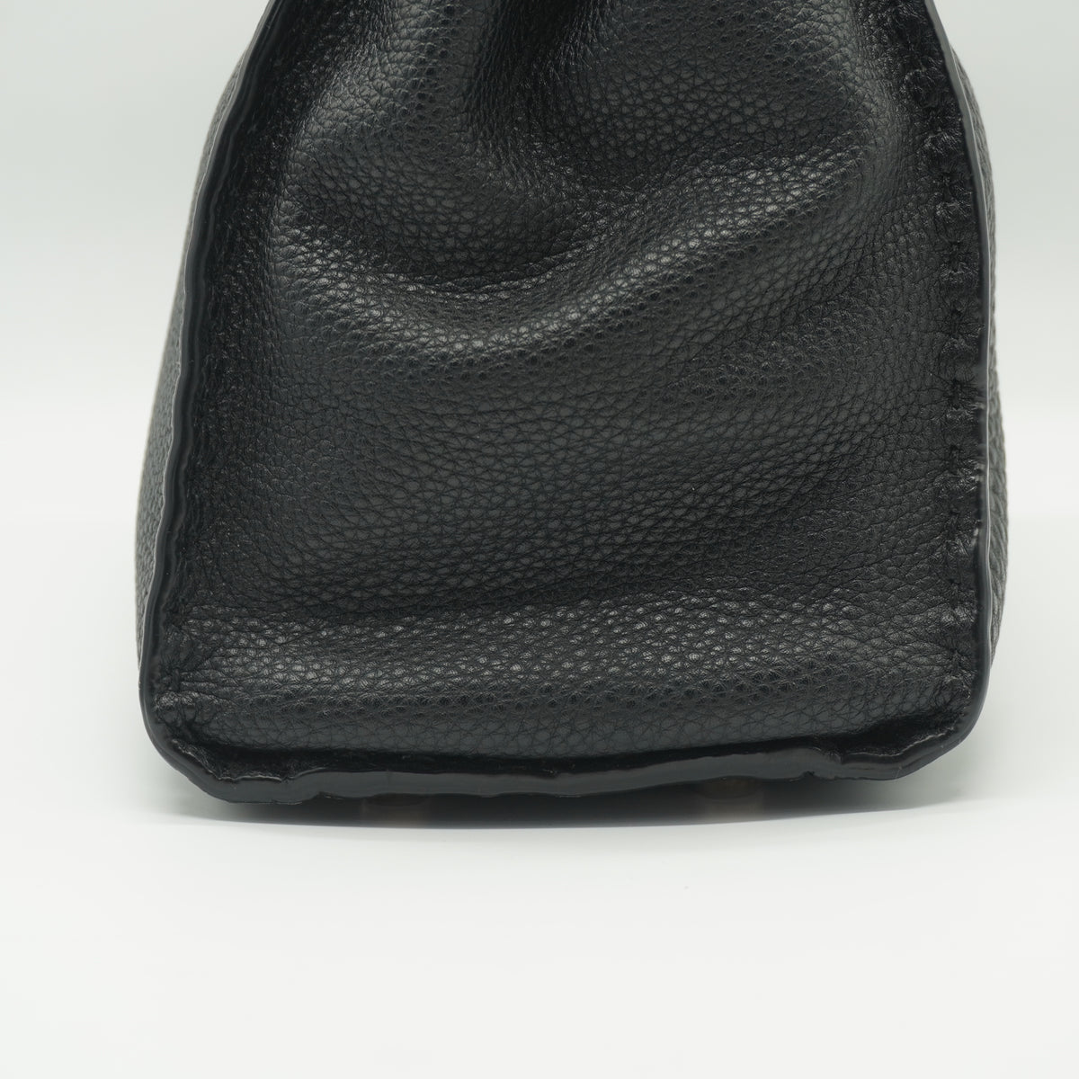 Fendi	Peekaboo Black Medium GHW