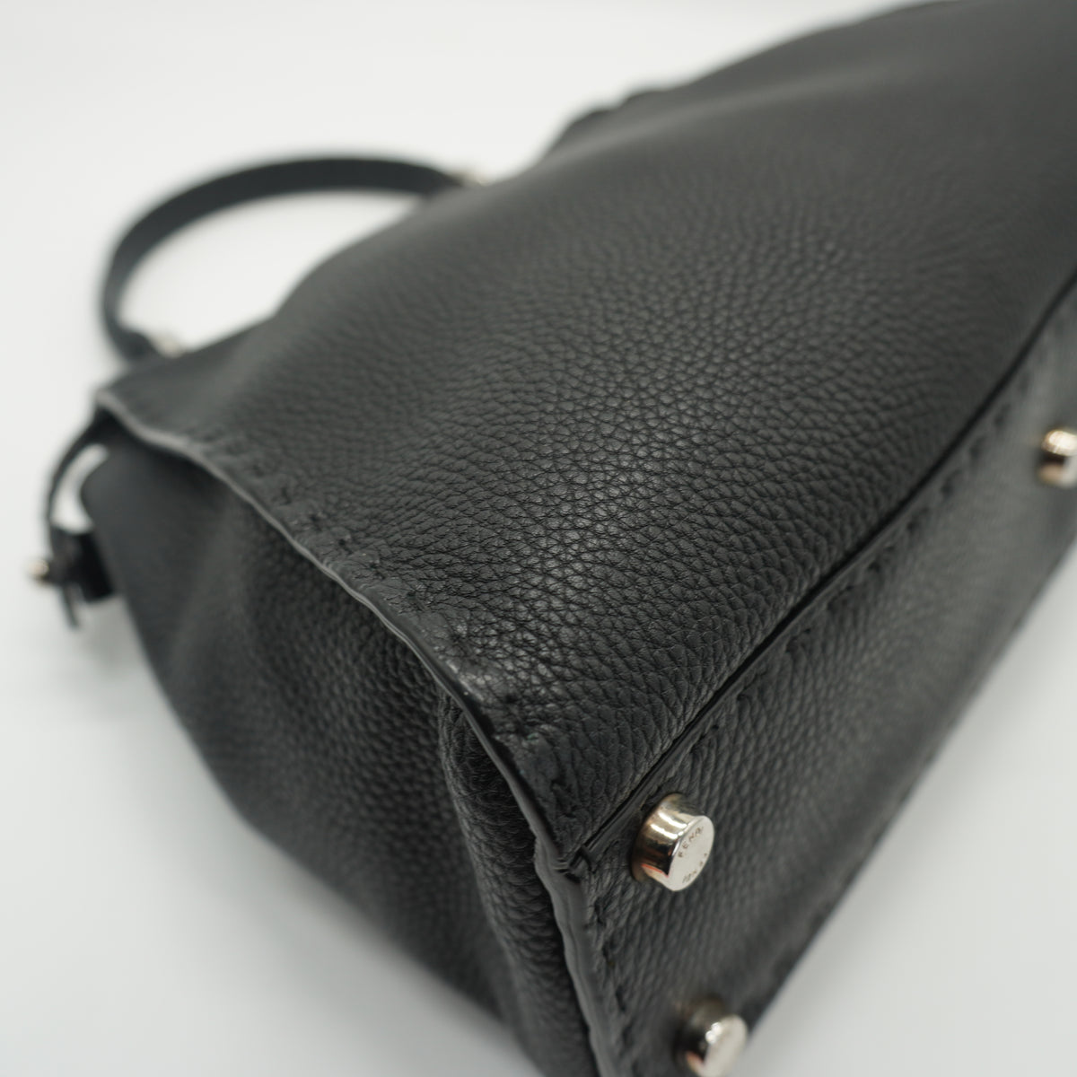 Fendi	Peekaboo Black Medium GHW