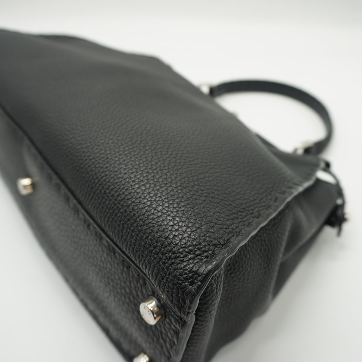 Fendi	Peekaboo Black Medium GHW