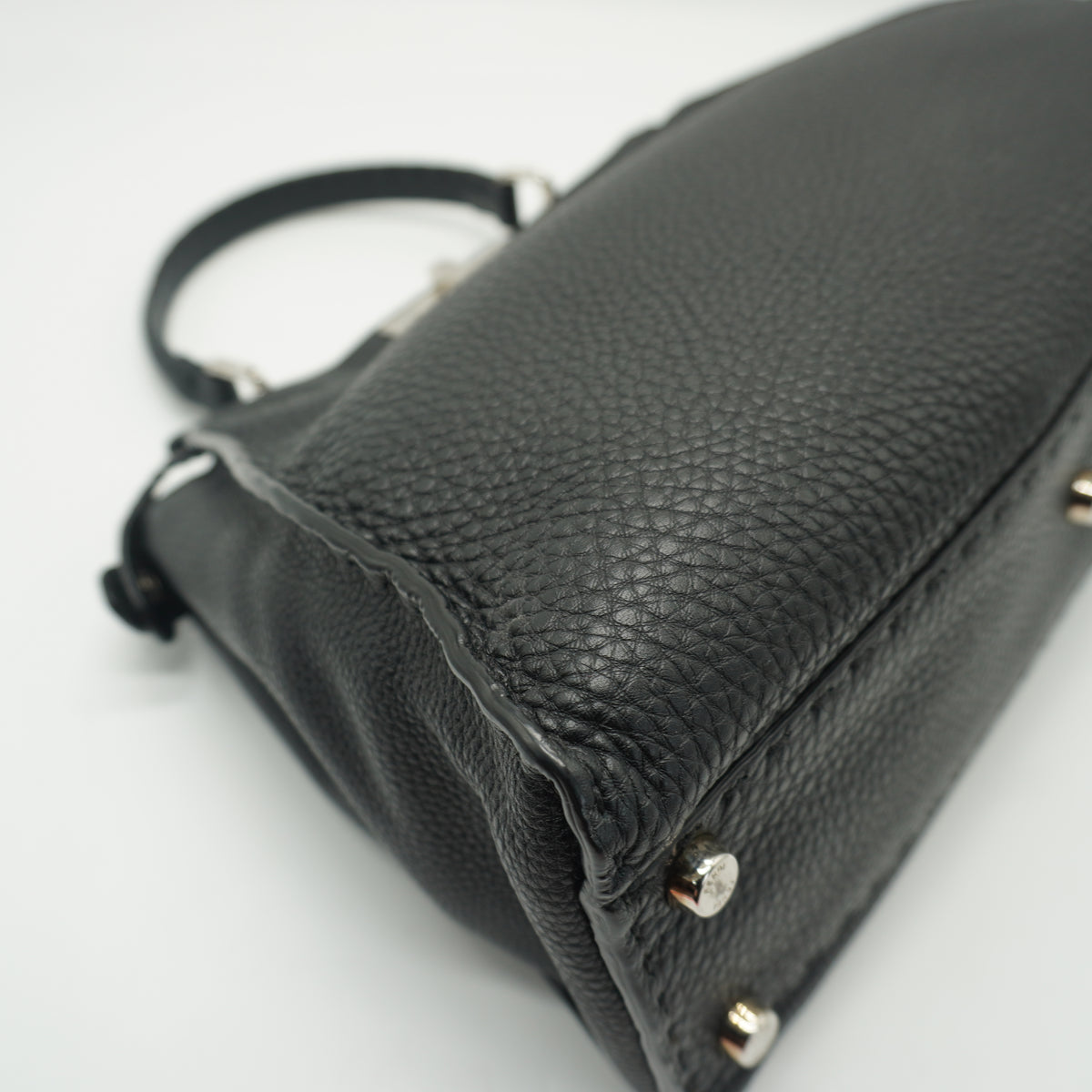 Fendi	Peekaboo Black Medium GHW