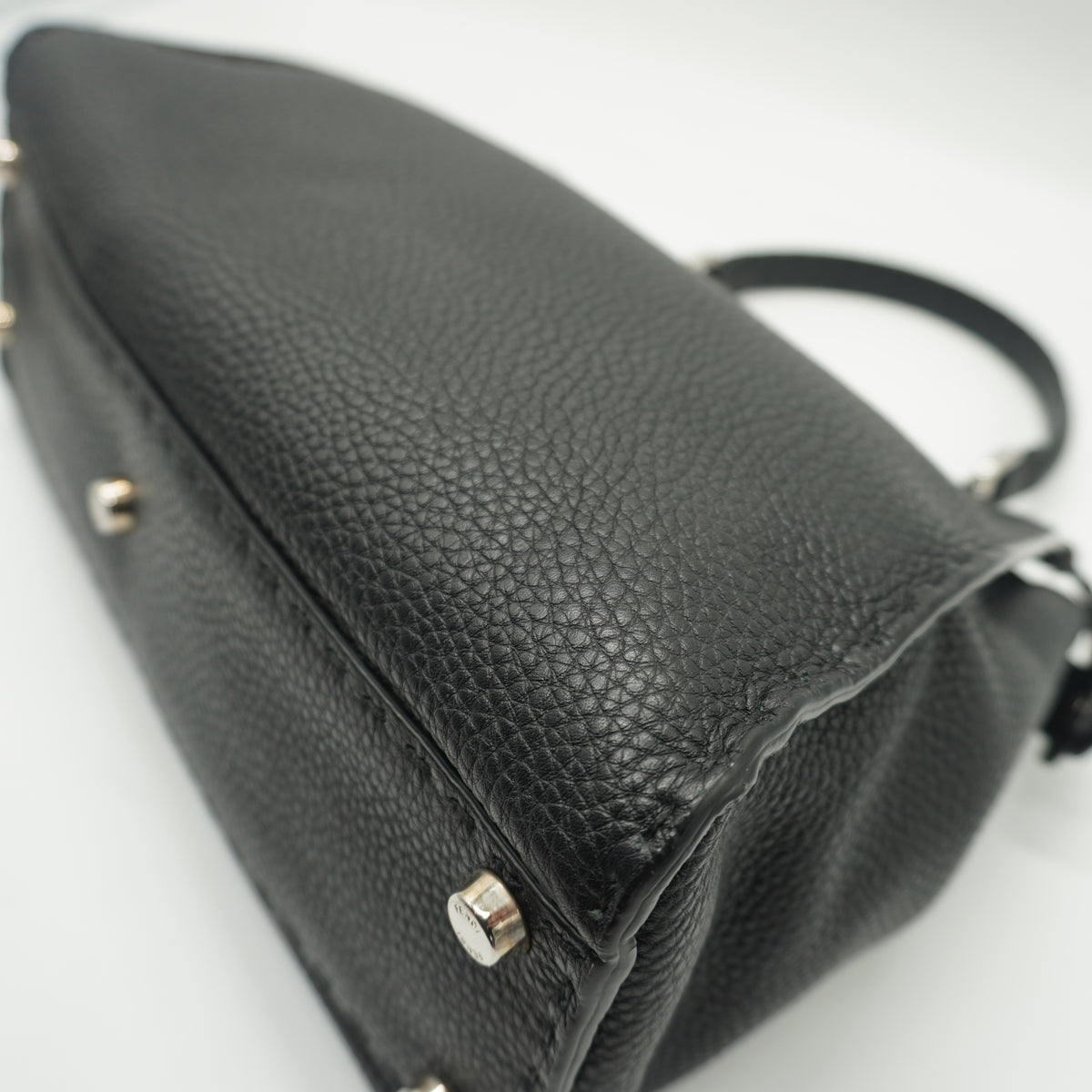 Fendi	Peekaboo Black Medium GHW