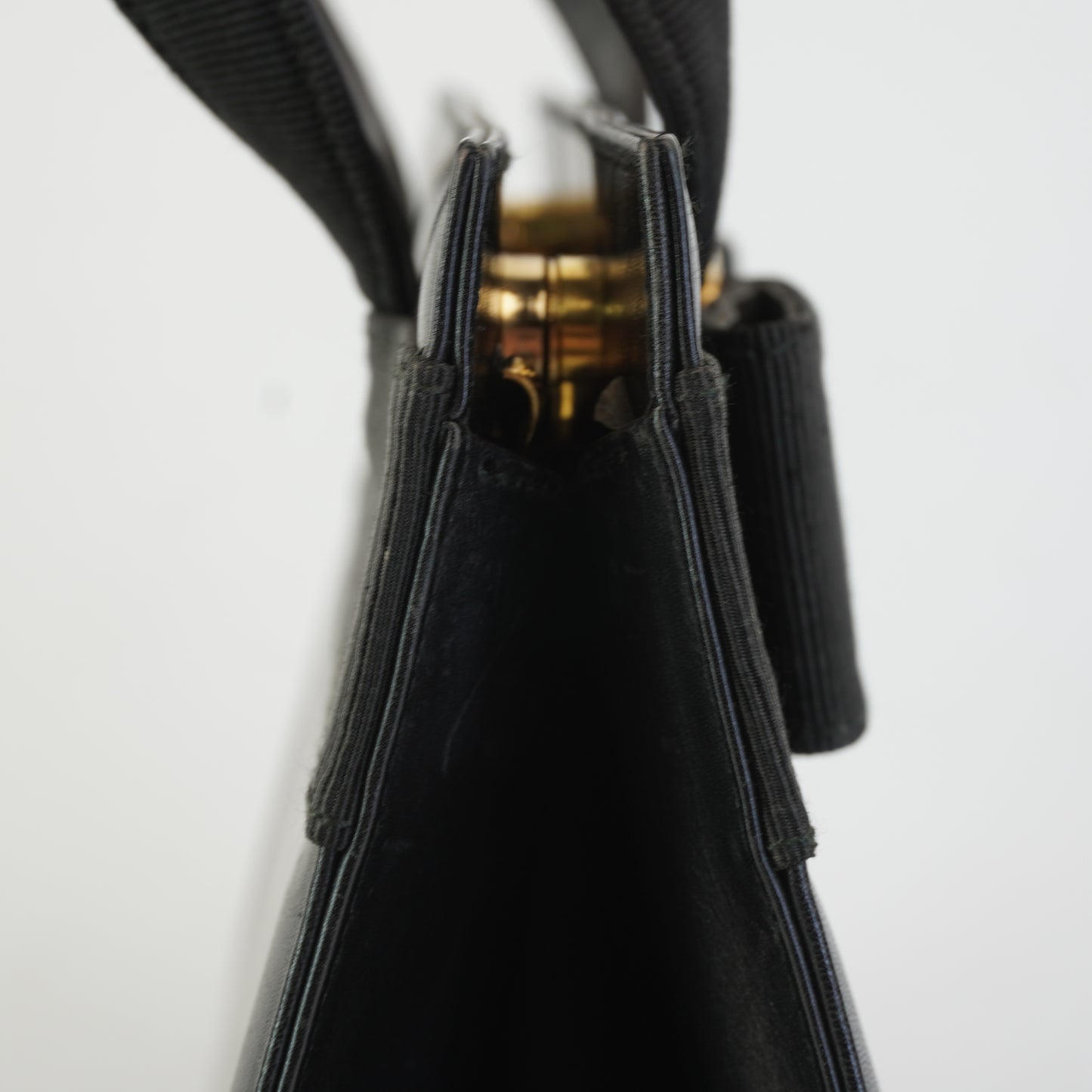 Salvatore Ferragamo Varra Ribbon