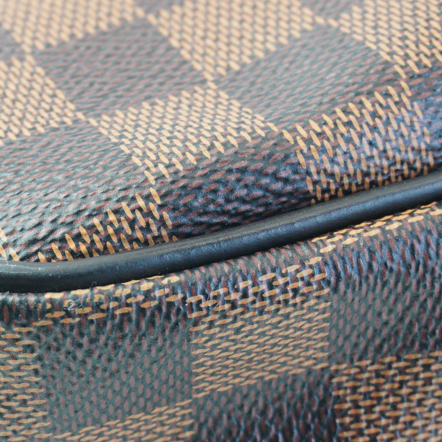 Louis Vuitton	Porte-Document Voyage DE SHW Medium