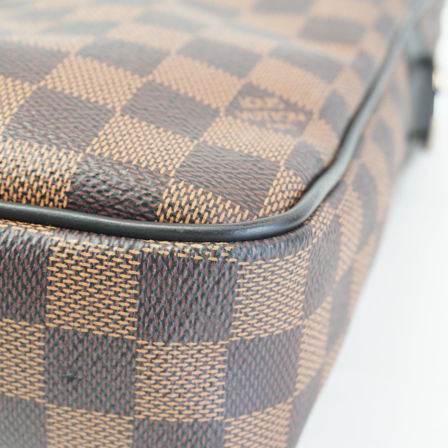 Louis Vuitton	Porte-Document Voyage DE SHW Medium