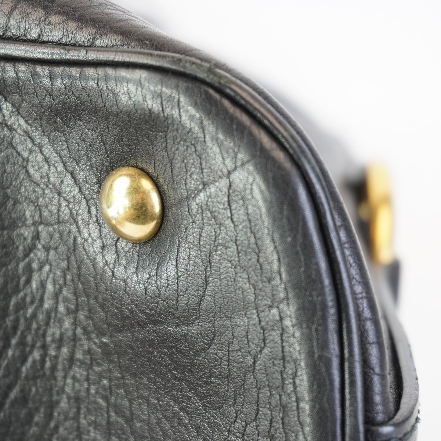 YSL	 Yves Muse Bag Black GHW Medium