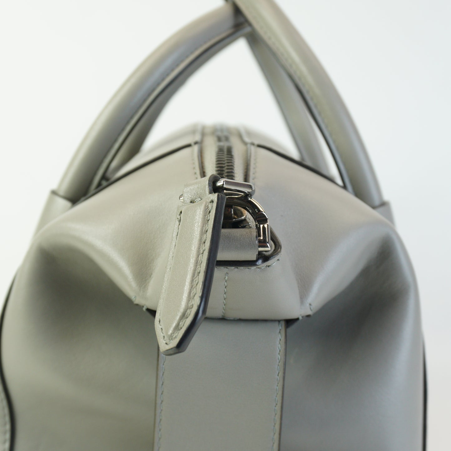 Givenchy Antigona Soft Bag Gray Medium SHW