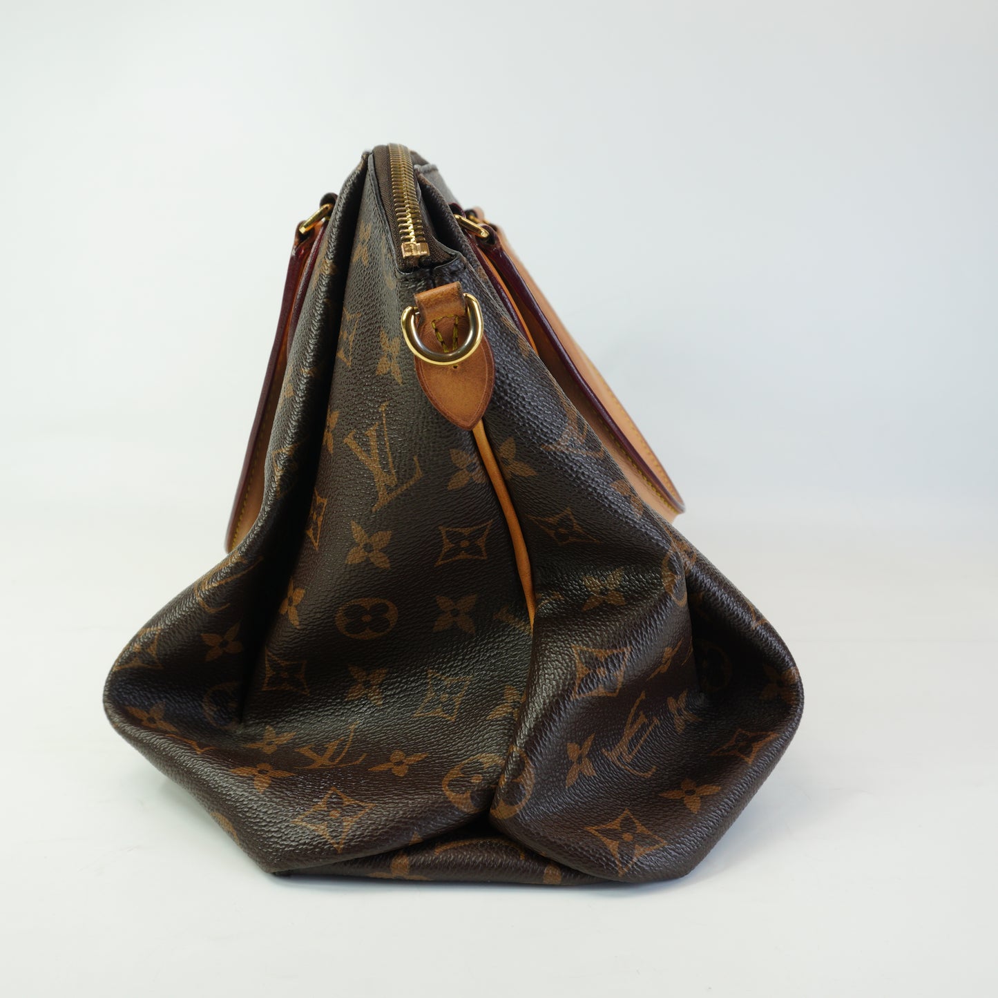 Louis Vuitton	Rivoli Mono Medium GHW