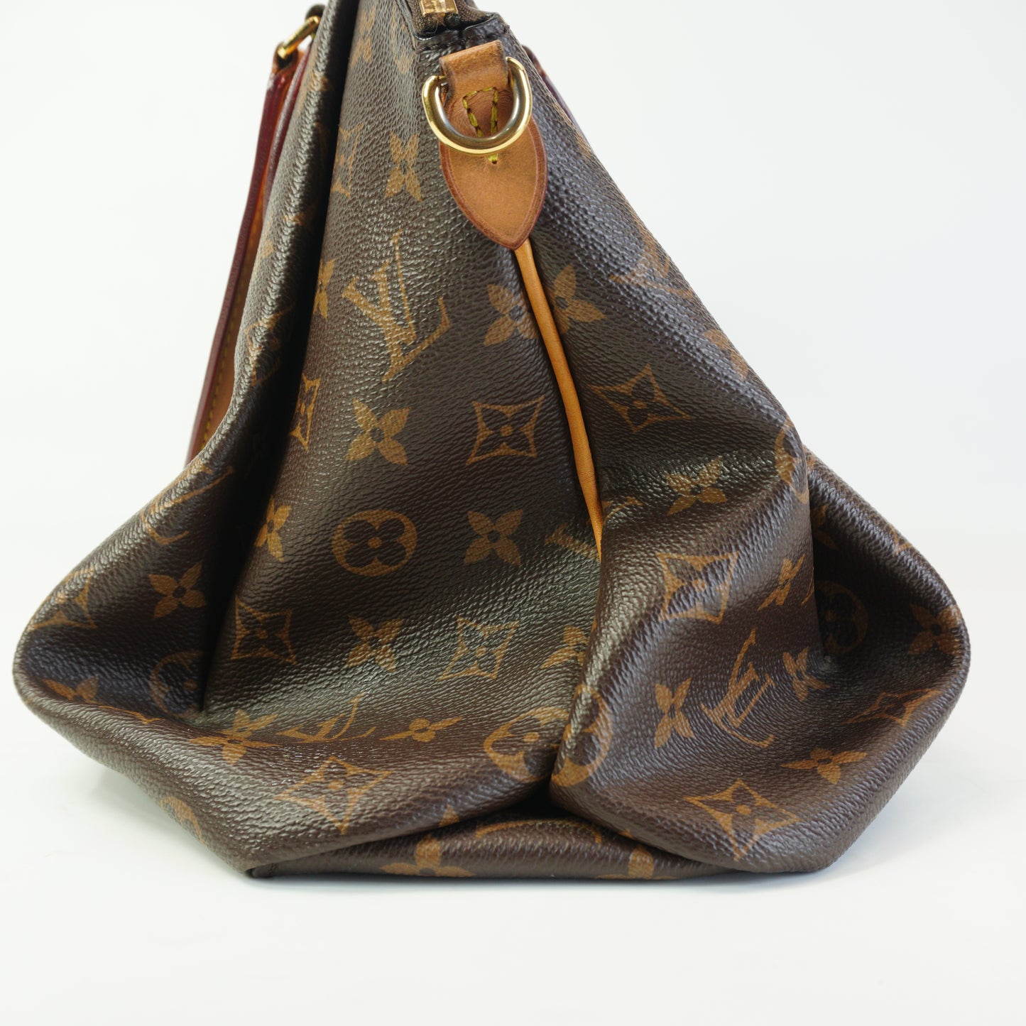 Louis Vuitton	Rivoli Mono Medium GHW