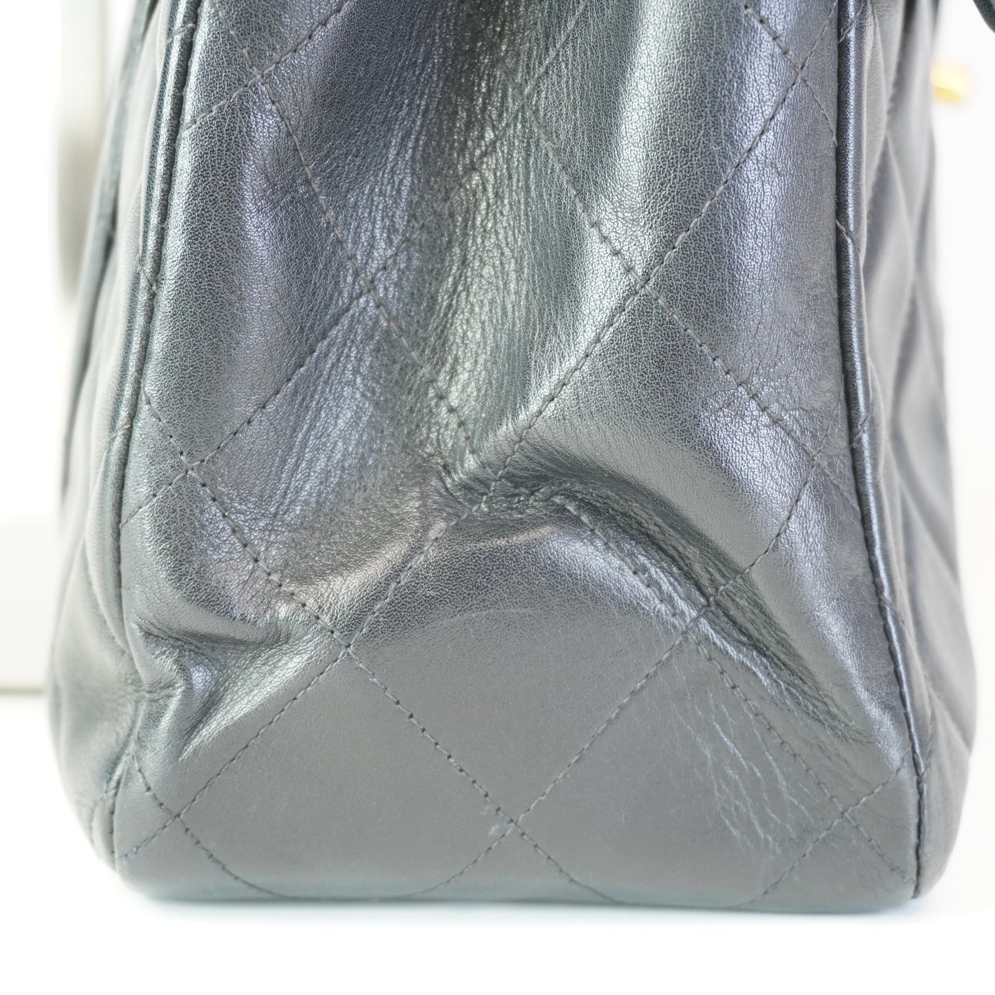 Chanel Classic Maxi Jumbo Flap Bag GHW Large