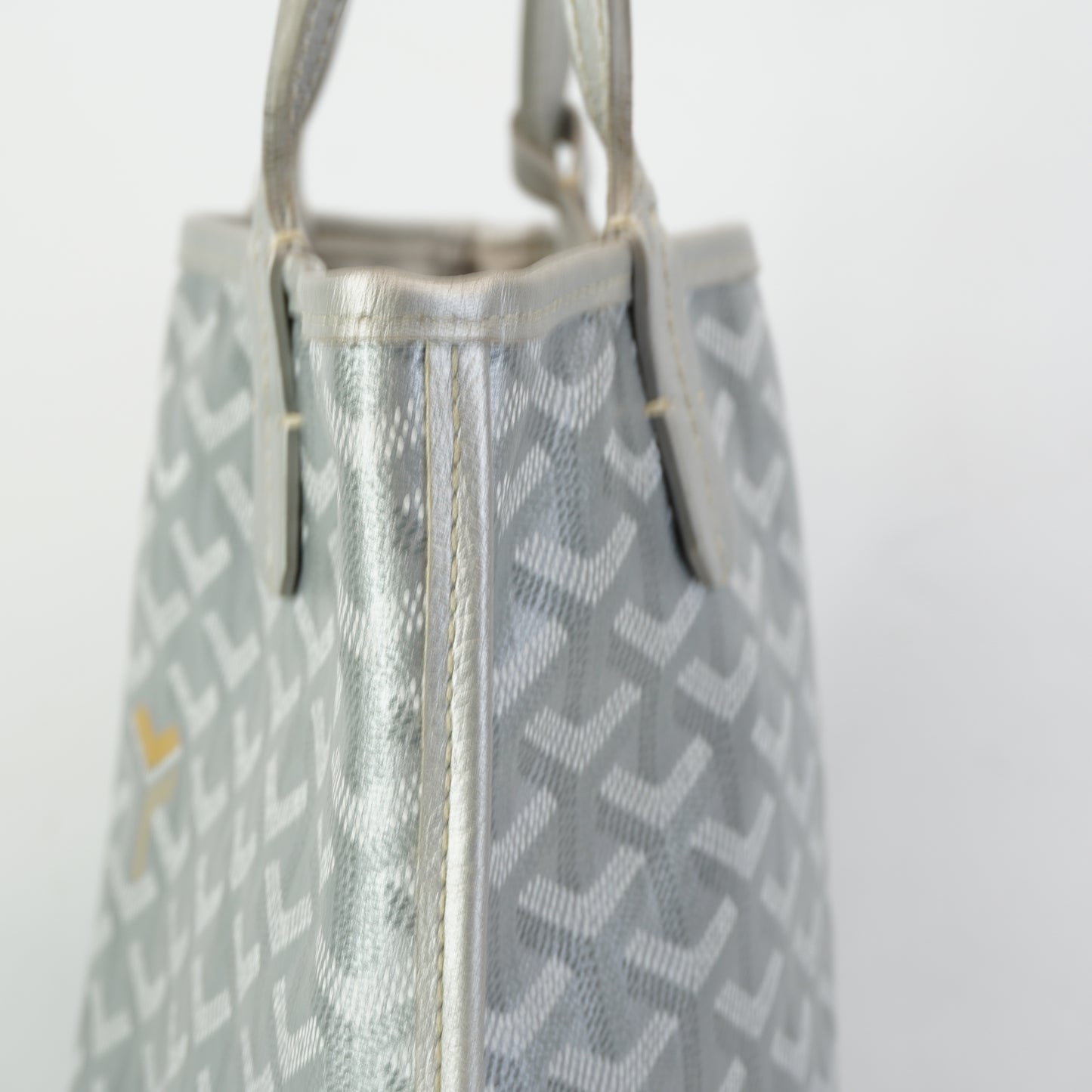 Goyard	Anjou Mini Bag