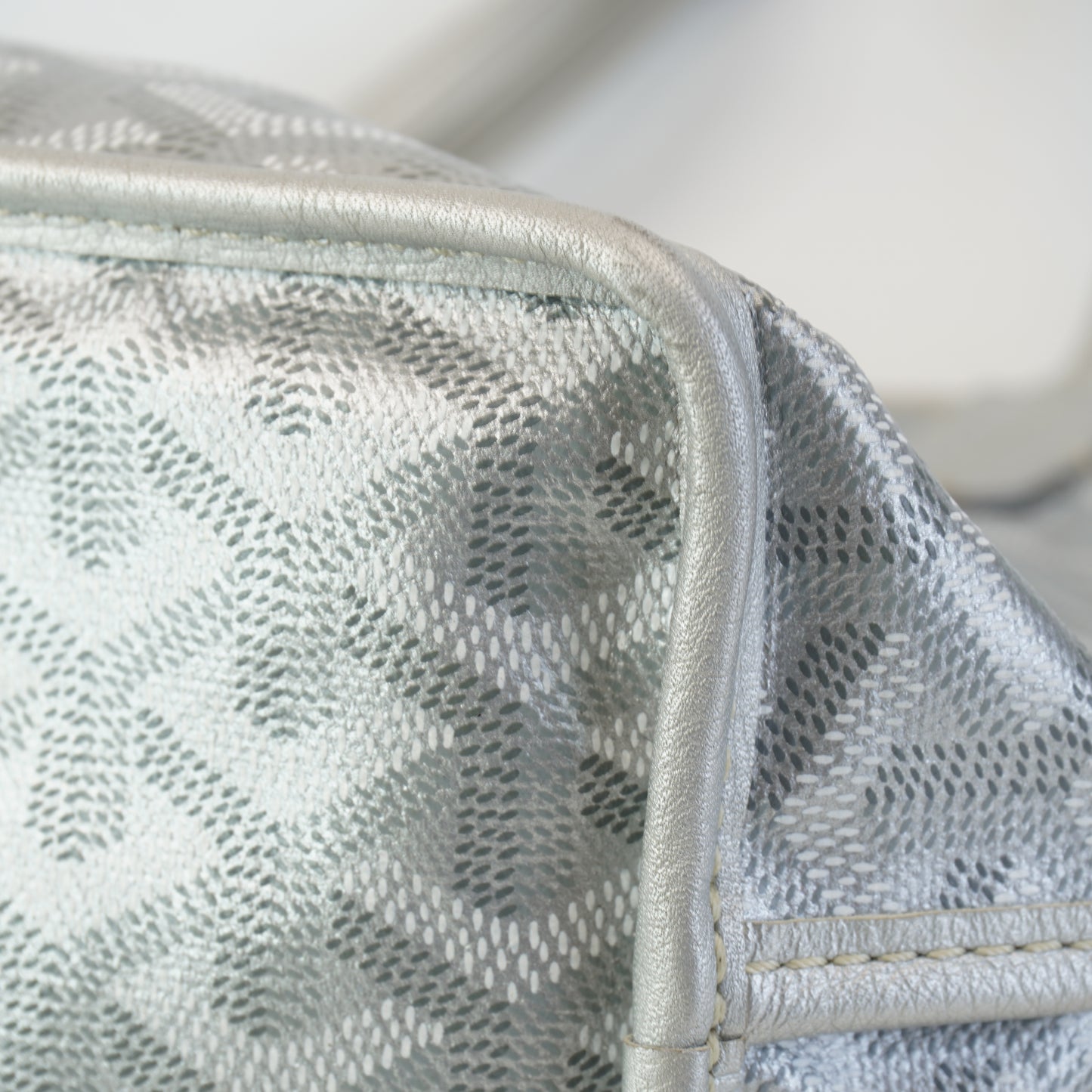 Goyard	Anjou Mini Bag