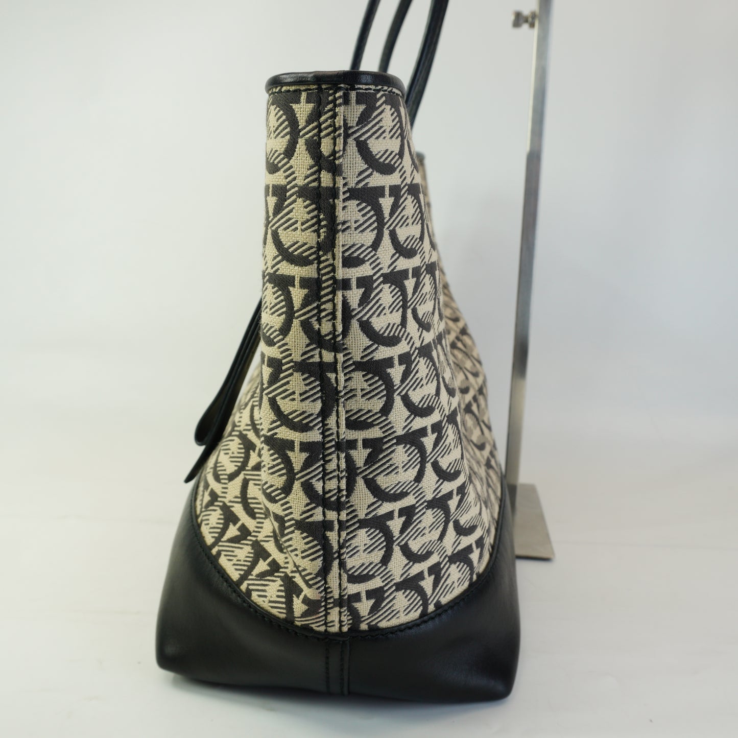Salvatore Ferregamo  Studio Gancini Tote Medium GHW