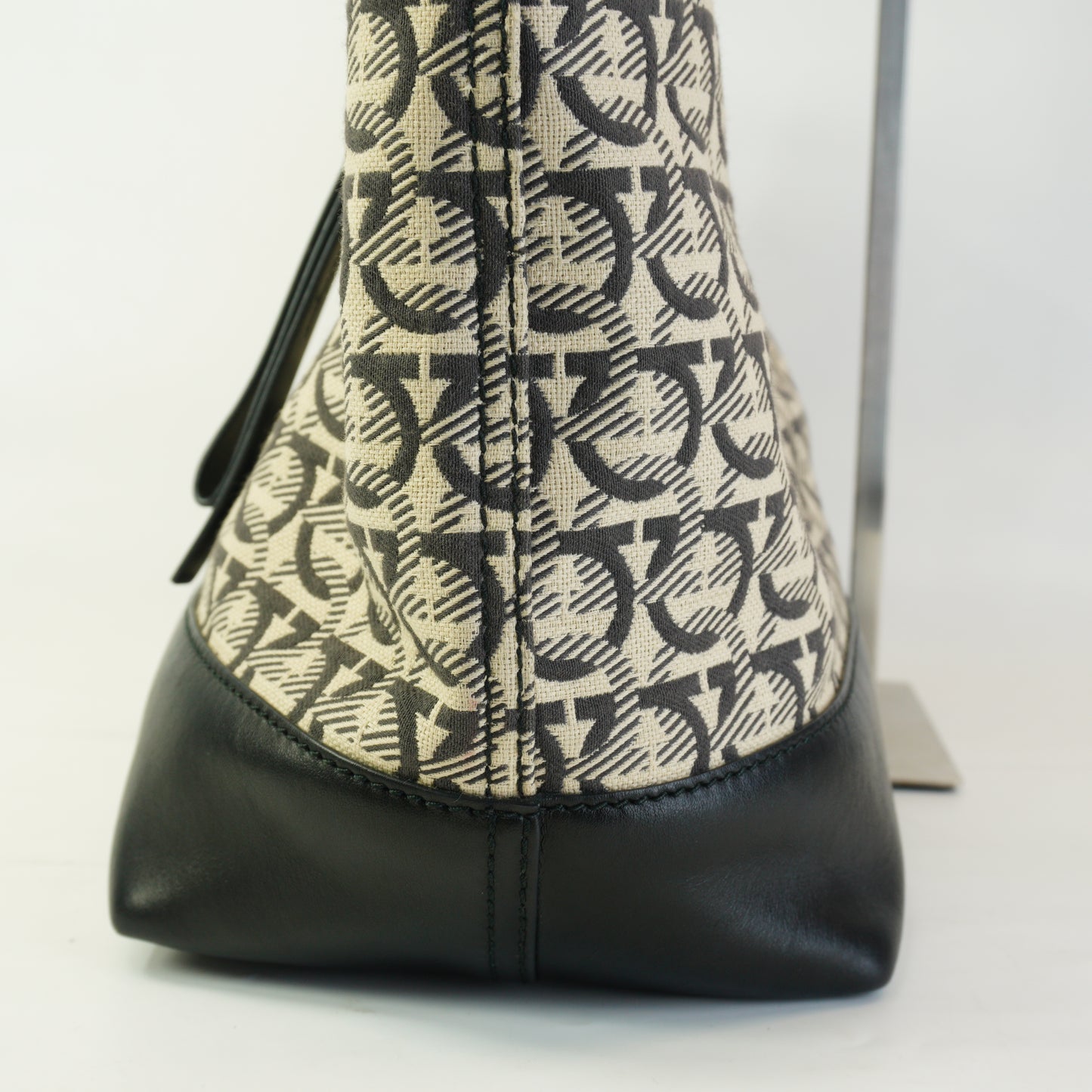 Salvatore Ferregamo  Studio Gancini Tote Medium GHW