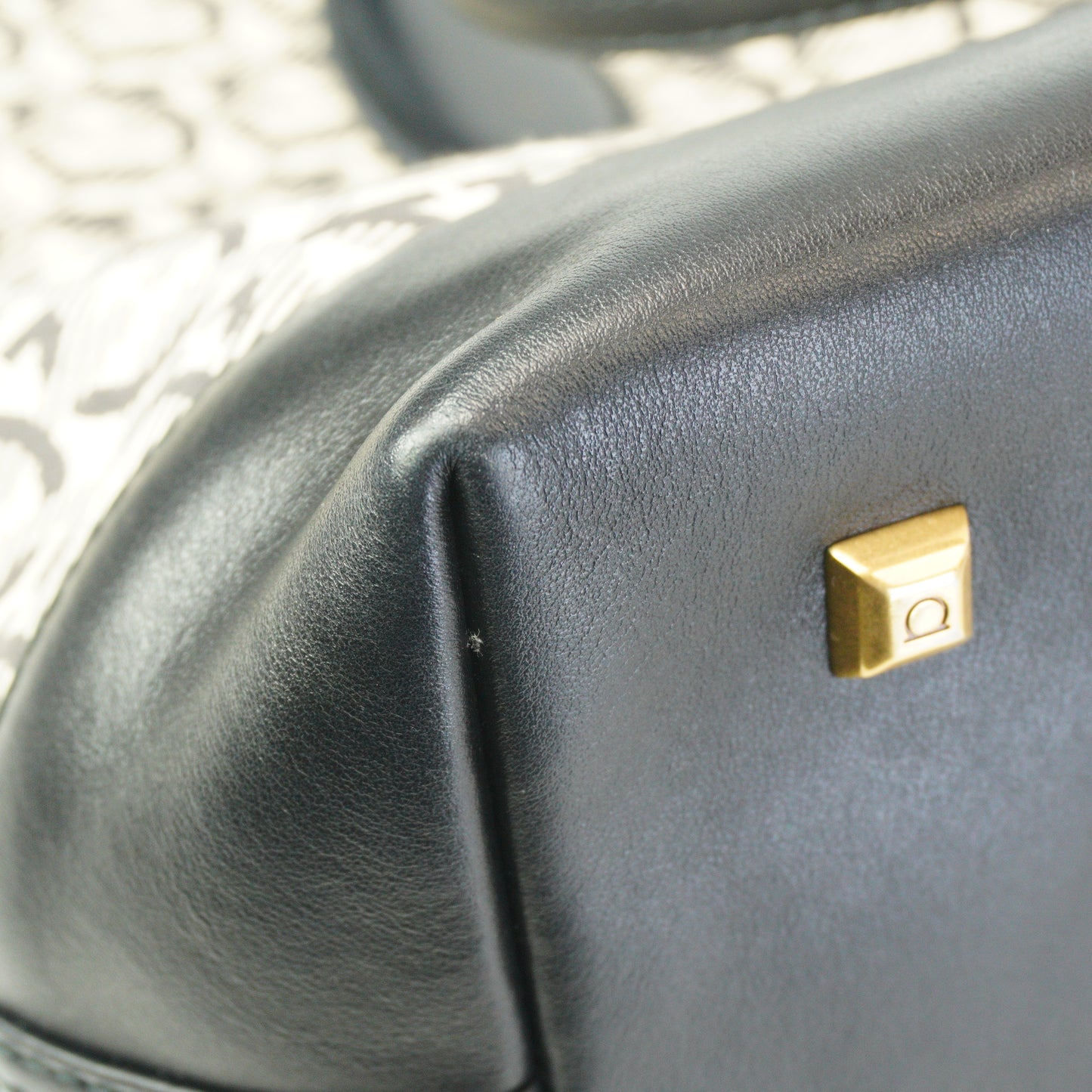 Salvatore Ferregamo  Studio Gancini Tote Medium GHW